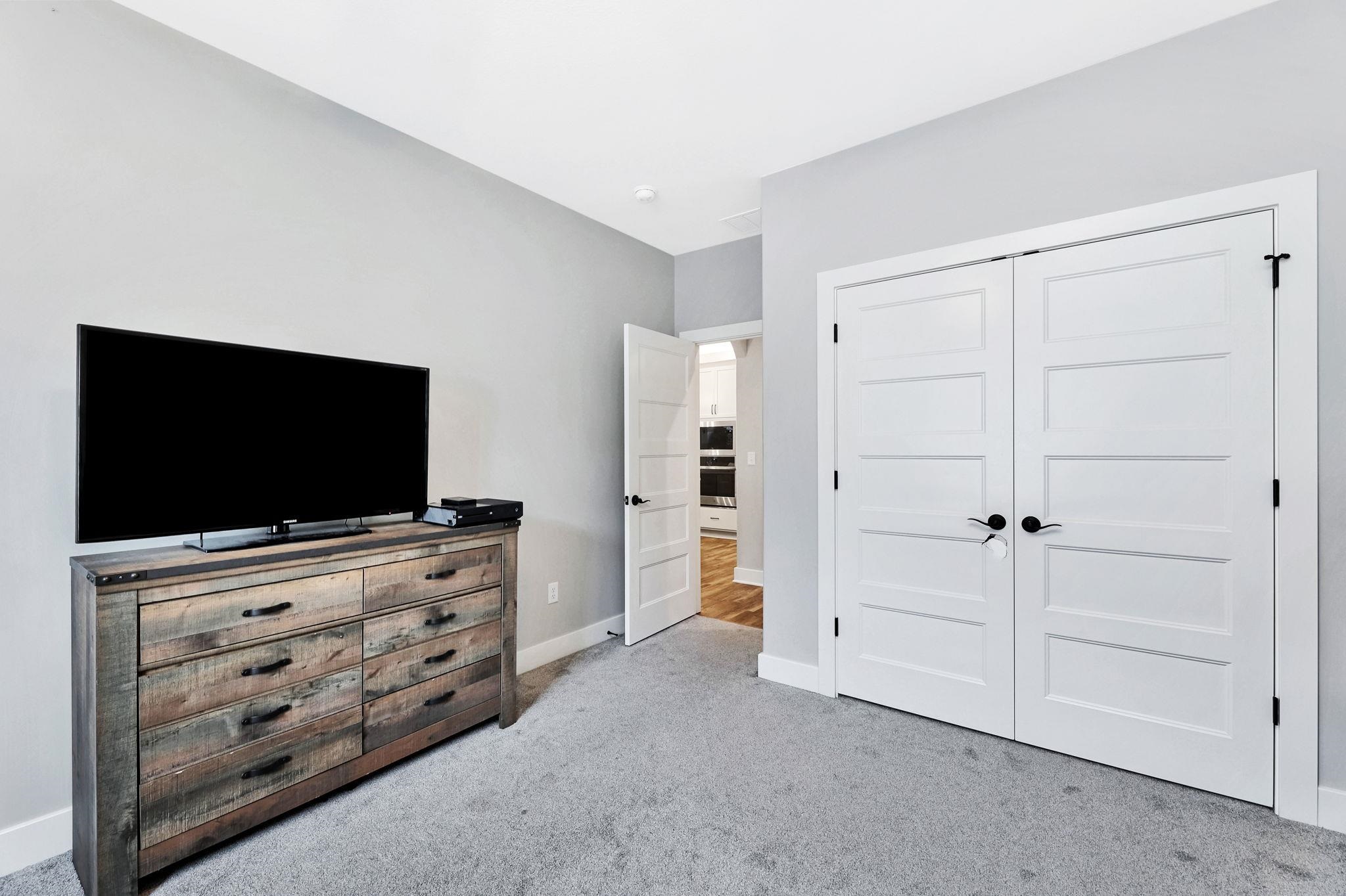 724 E Park Place Andover KS 67002