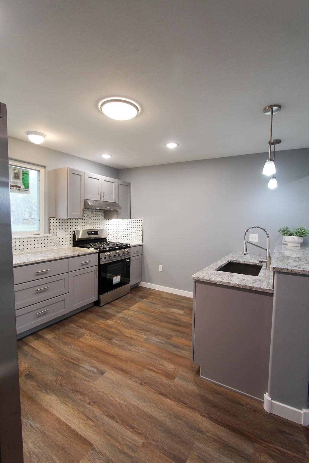 1203 N High Street Newton KS 67114