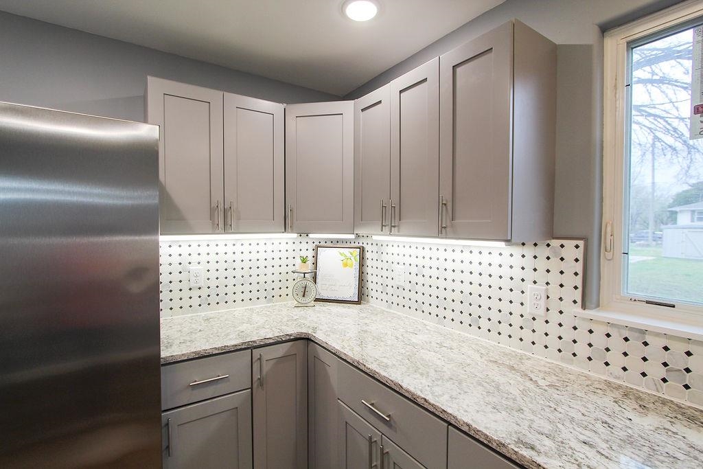 1203 N High Street Newton KS 67114