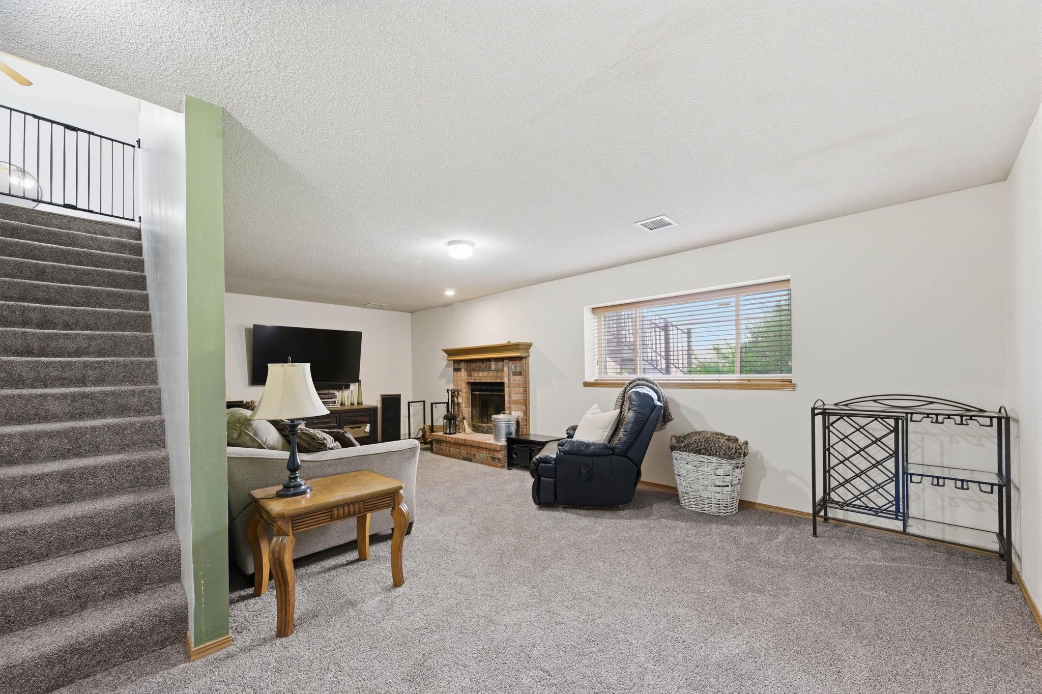 2325 S Shefford Street Wichita KS 67209