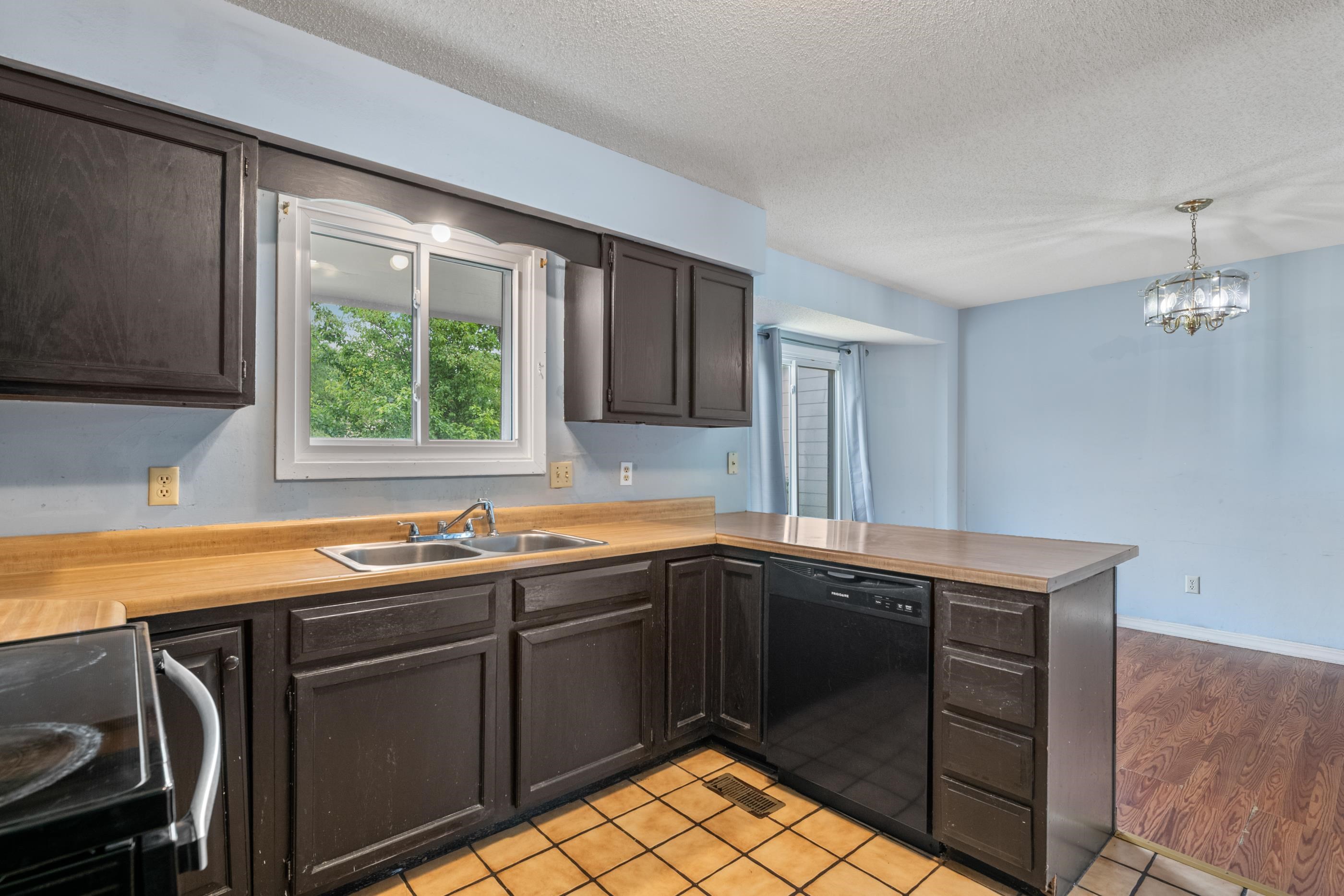 6707 E Pepperwood Court Wichita KS 67226