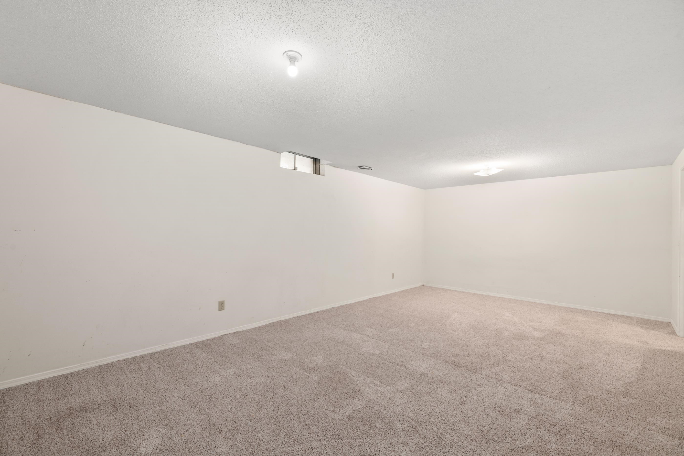 6707 E Pepperwood Court Wichita KS 67226