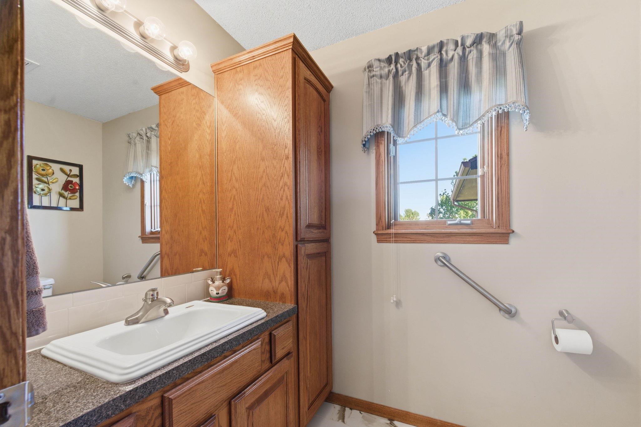 927 N 343rd Street W Cheney KS 67025