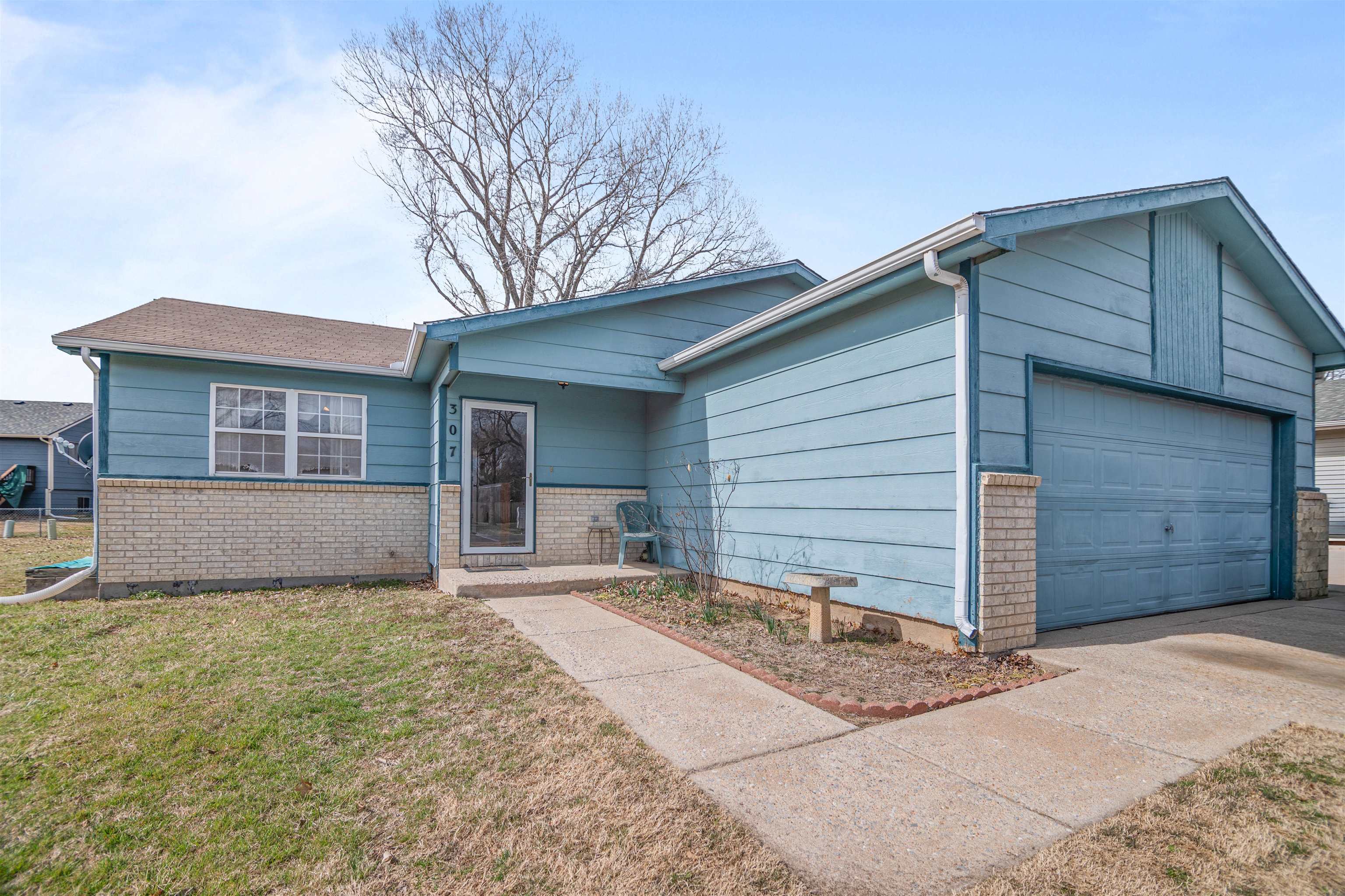 307 N Sioux Street Kechi KS 67067