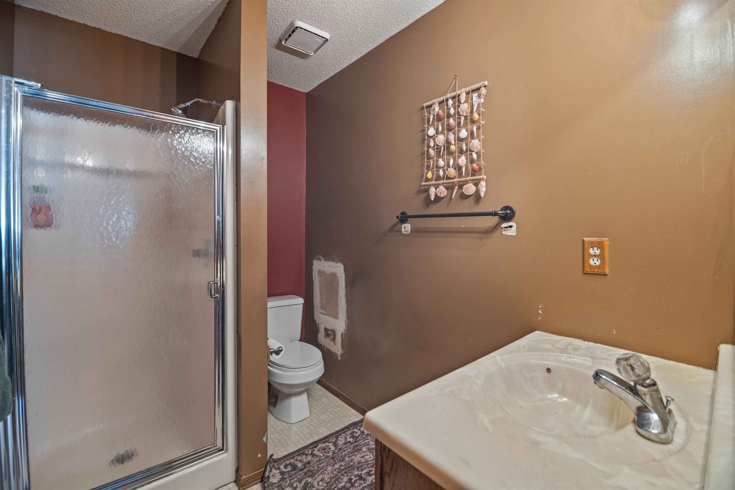 307 N Sioux Street Kechi KS 67067