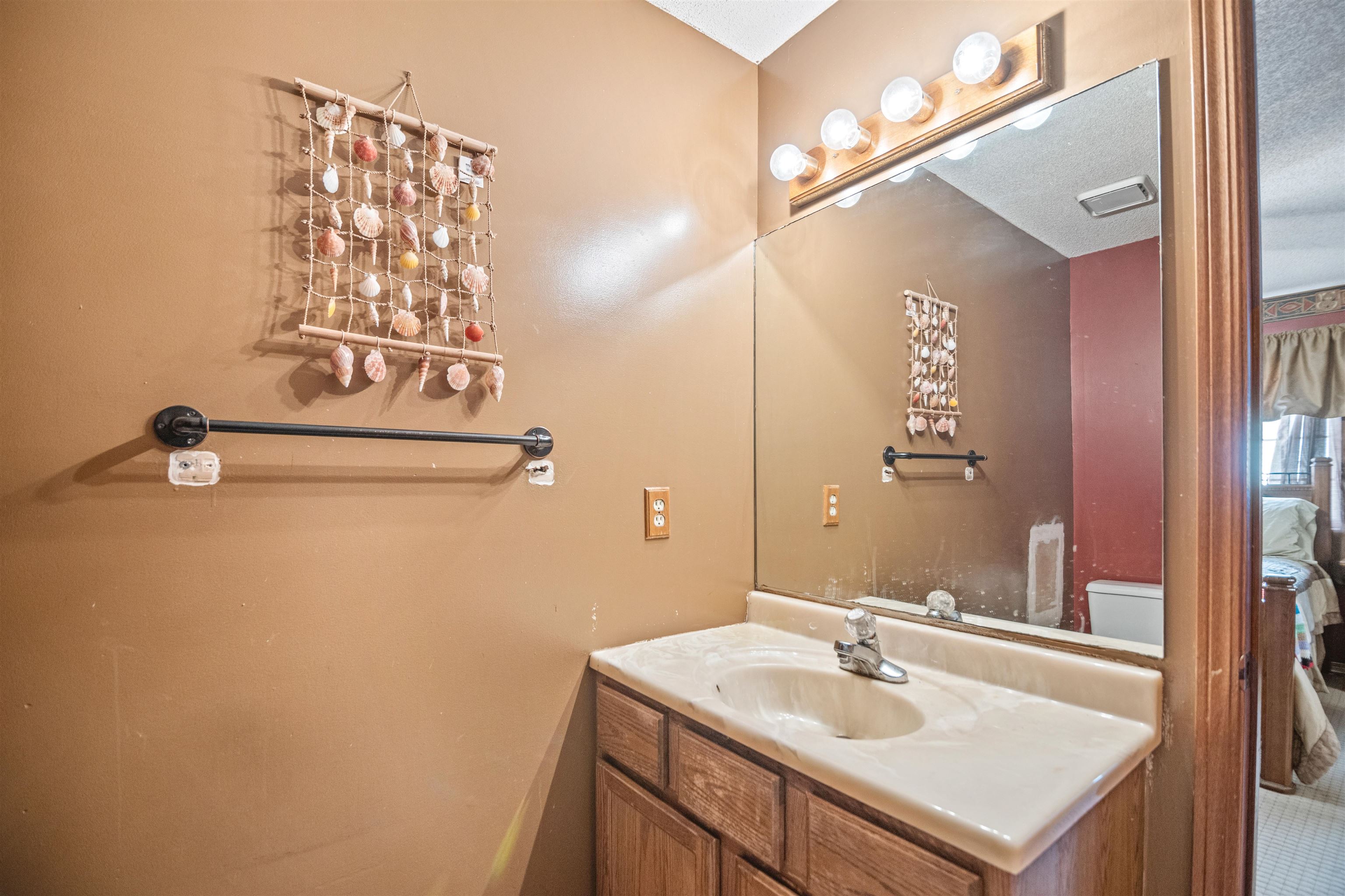 307 N Sioux Street Kechi KS 67067