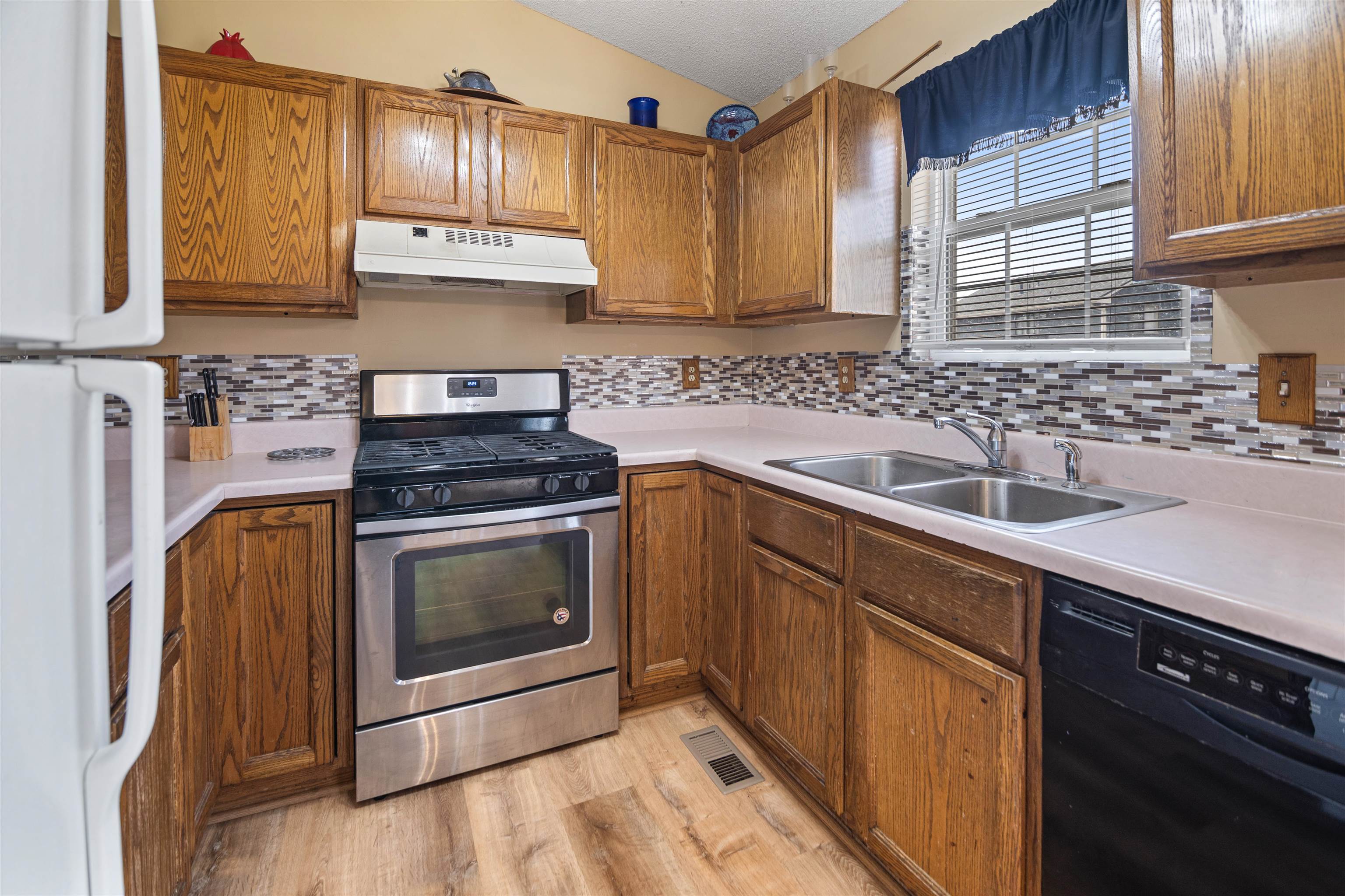 307 N Sioux Street Kechi KS 67067