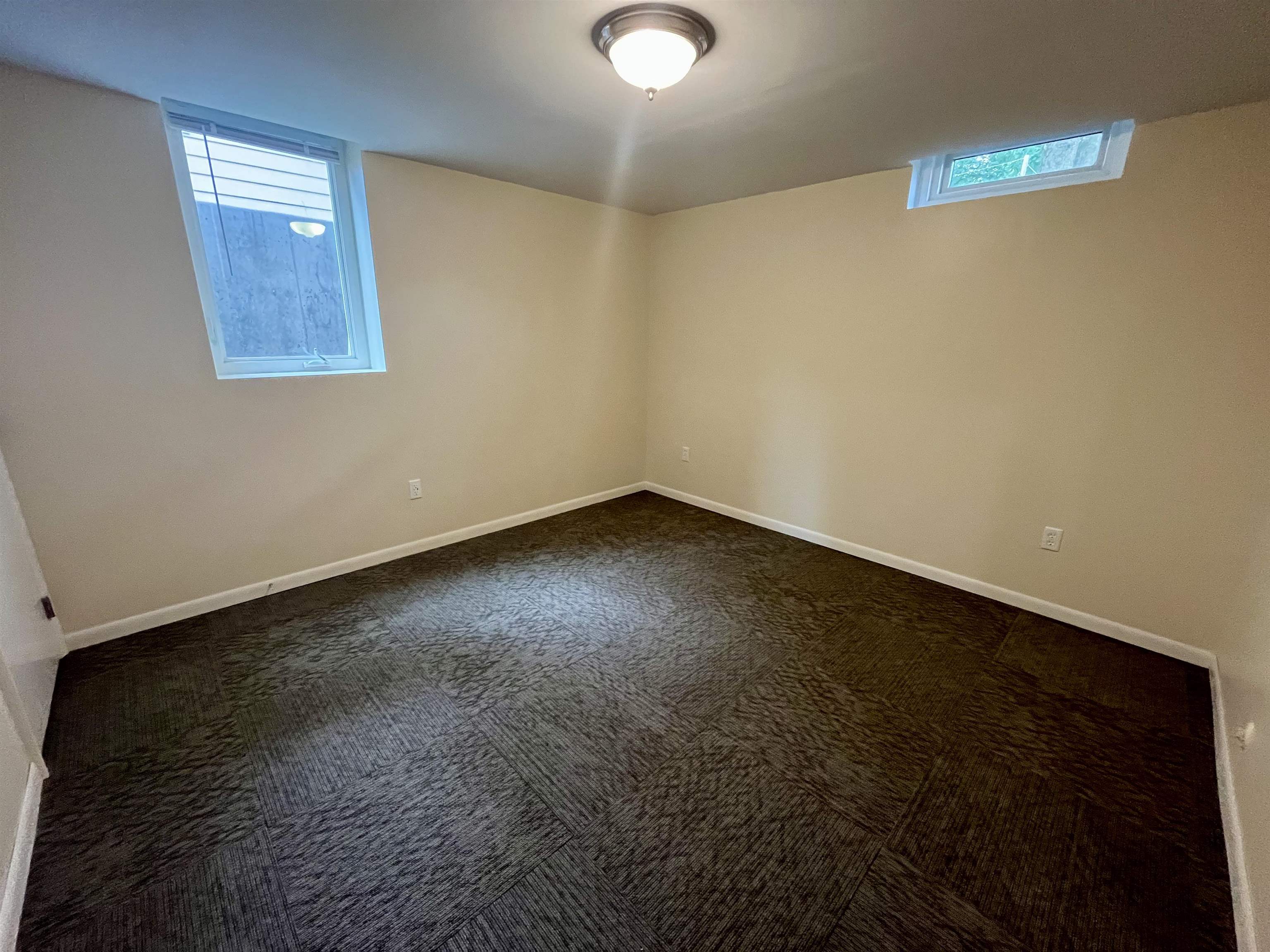 1417 W 6th Street Newton KS 67114