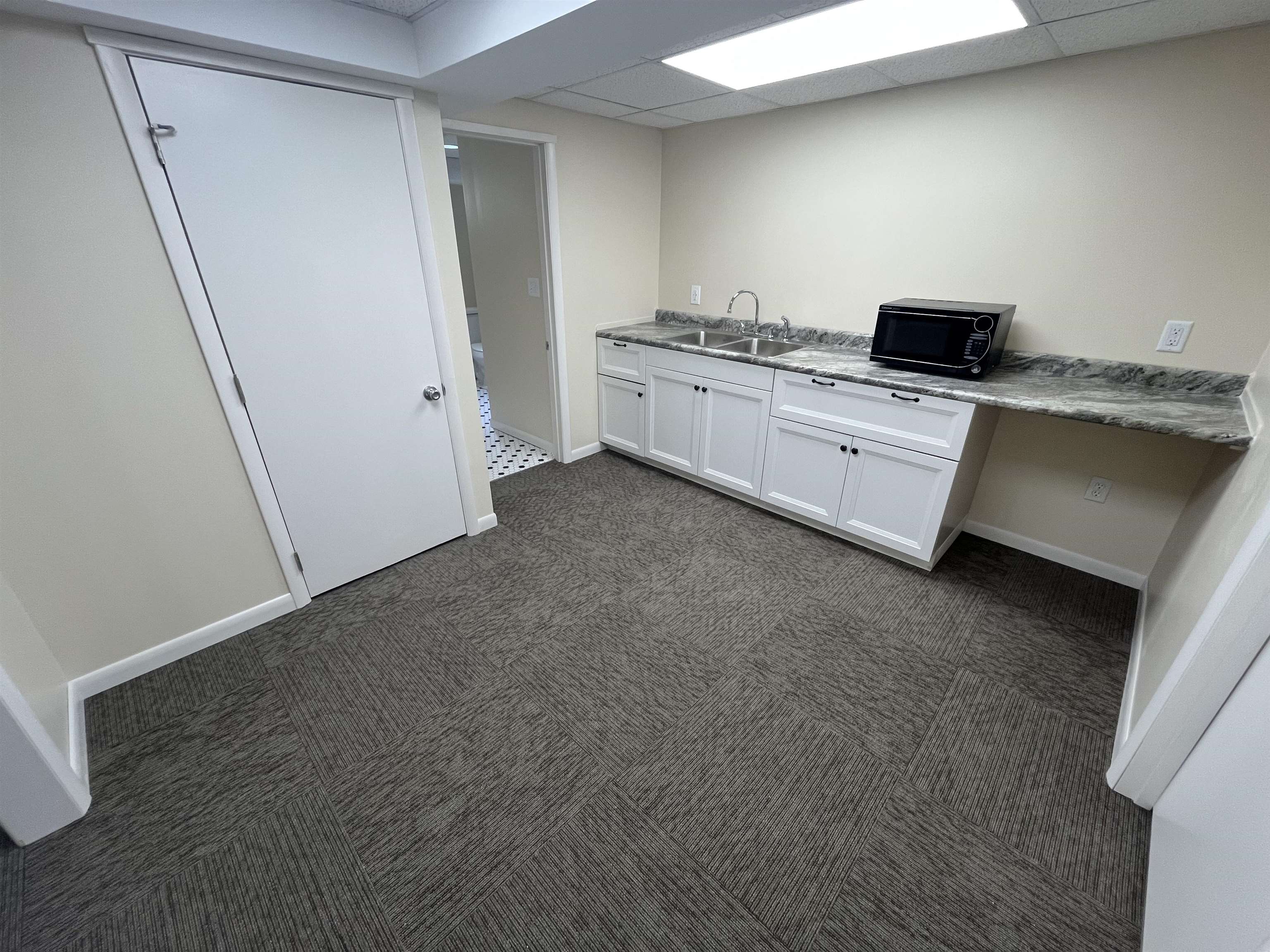 1417 W 6th Street Newton KS 67114