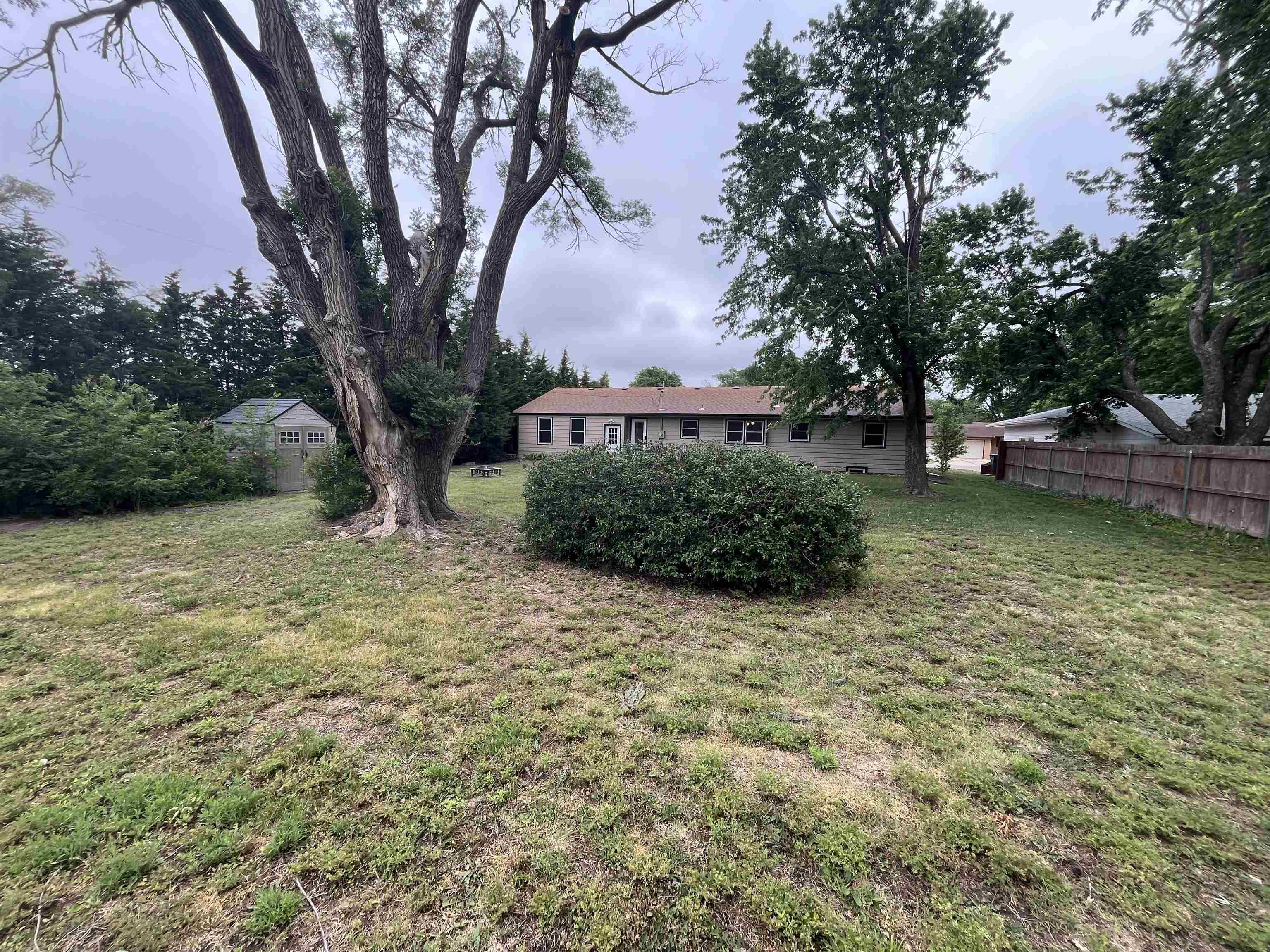 1417 W 6th Street Newton KS 67114