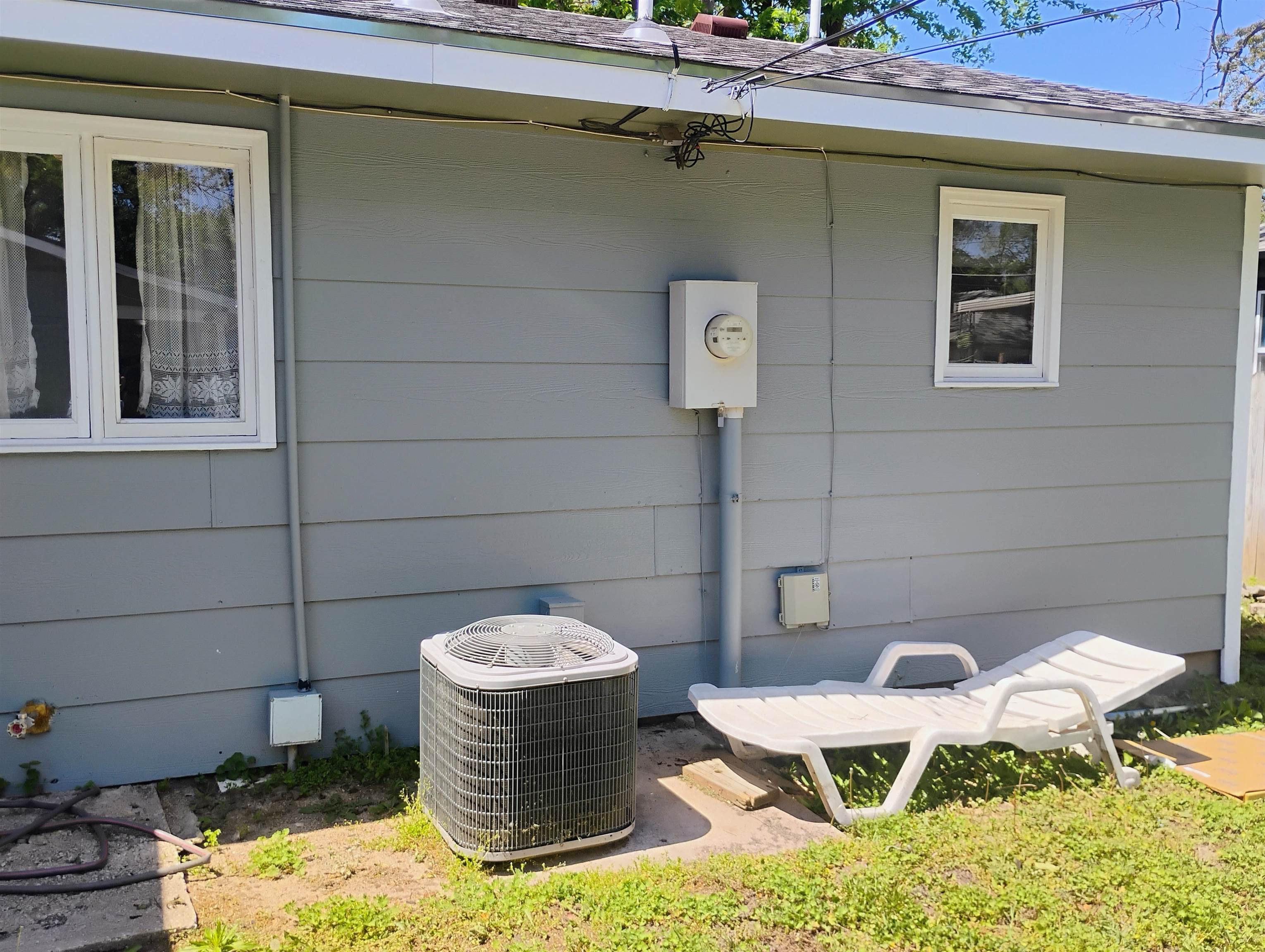 3234 N Fairview Avenue Wichita KS 67204