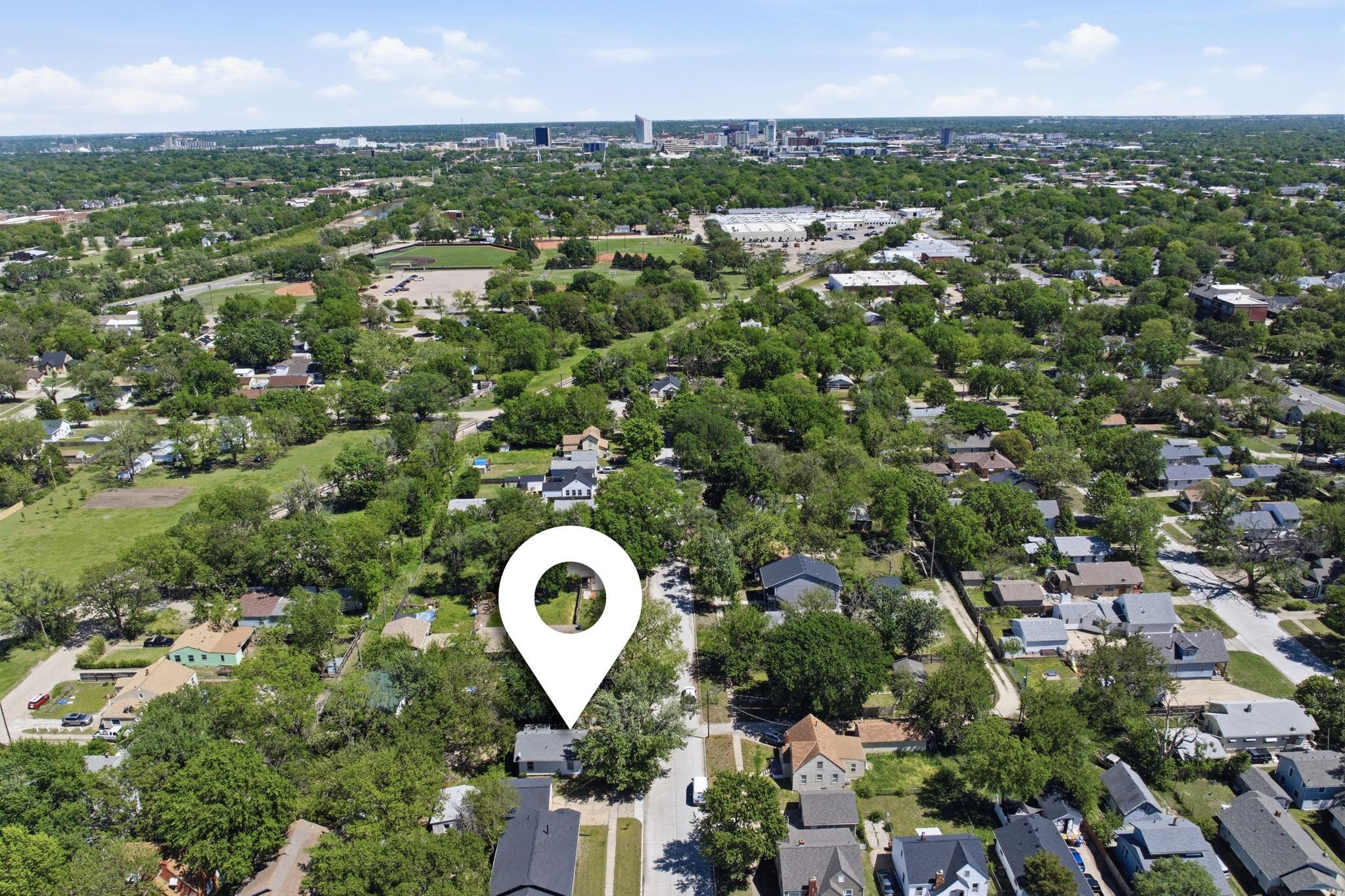 2458 W 3rd Wichita KS 67203