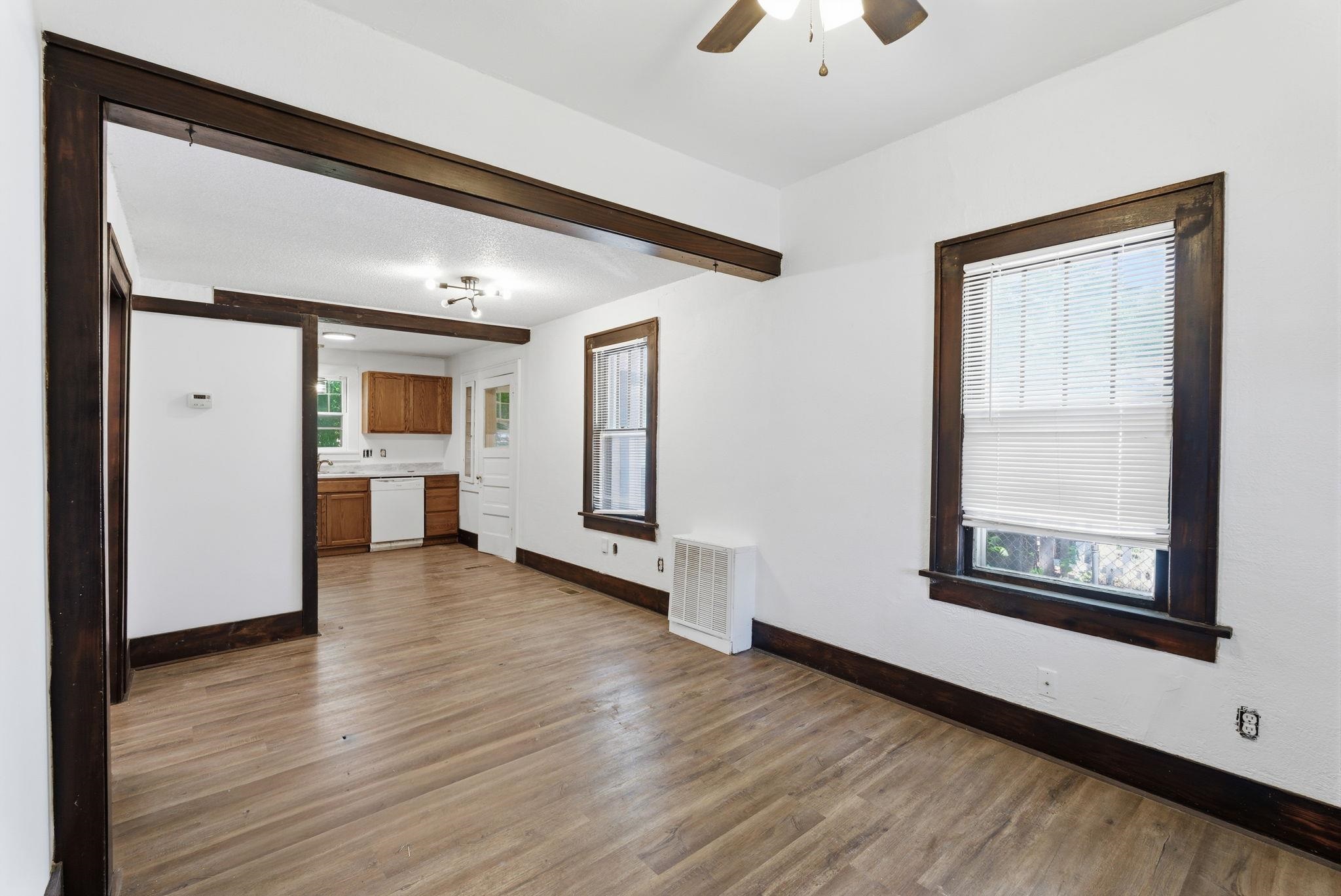 2458 W 3rd Wichita KS 67203