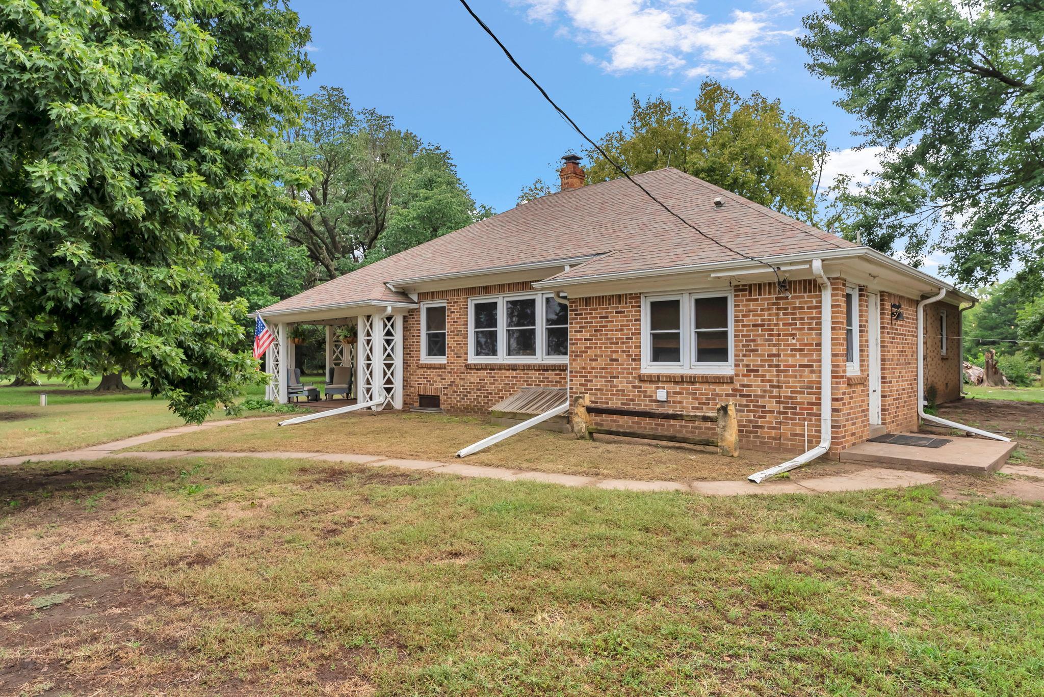 7499 S Tyler Road Clearwater KS 67026