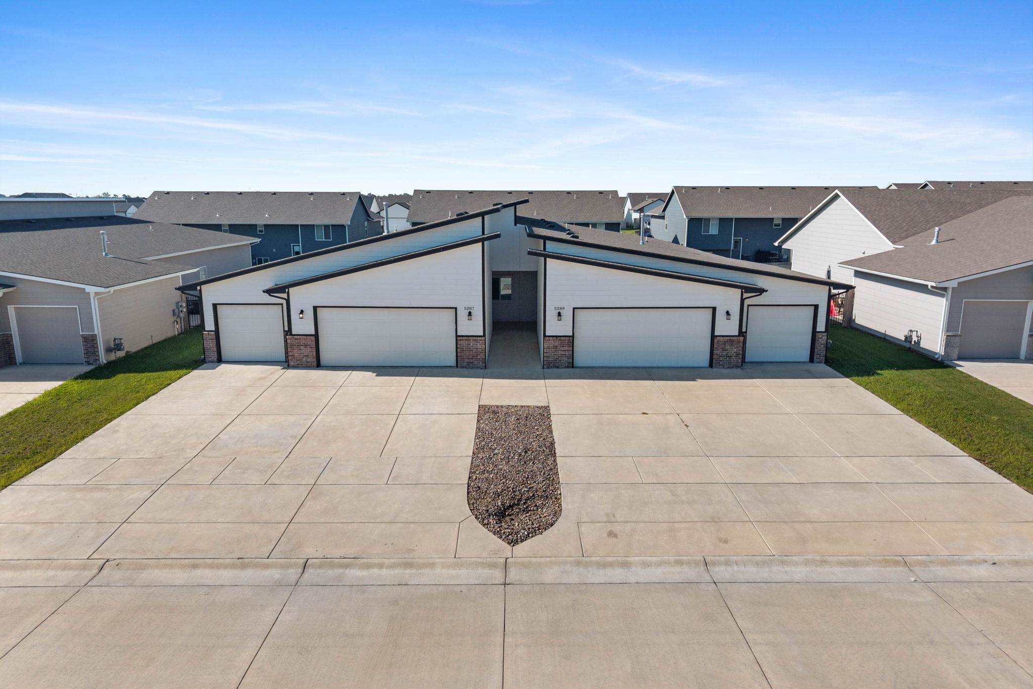 5287 N Toben Wichita KS 67226