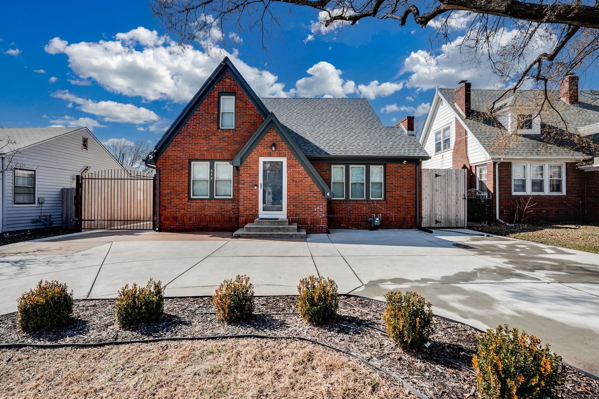 353 N Oliver Avenue Wichita KS 67208