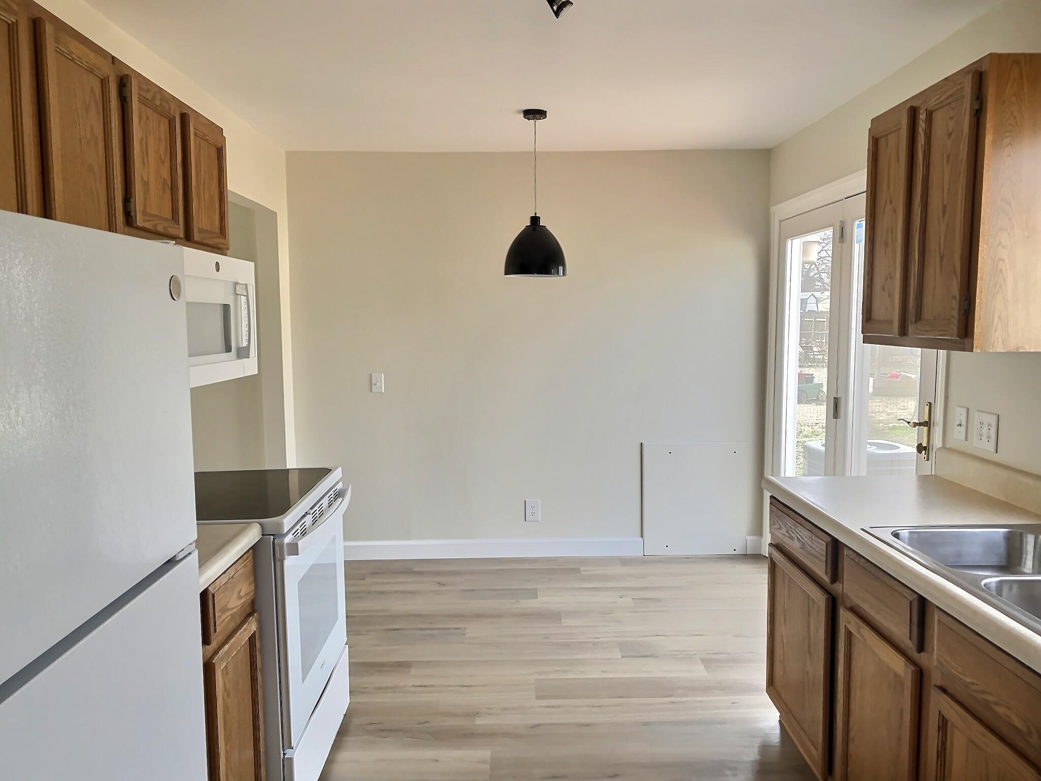 157 S Turkle Avenue Haysville KS 67060