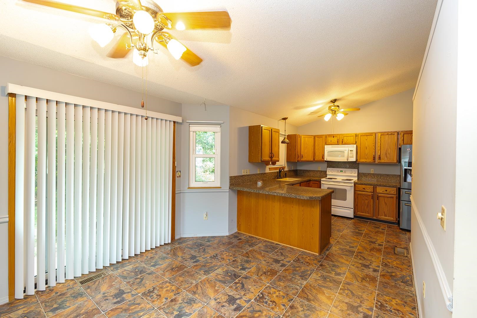 109 Maplewood Mulvane KS 67110
