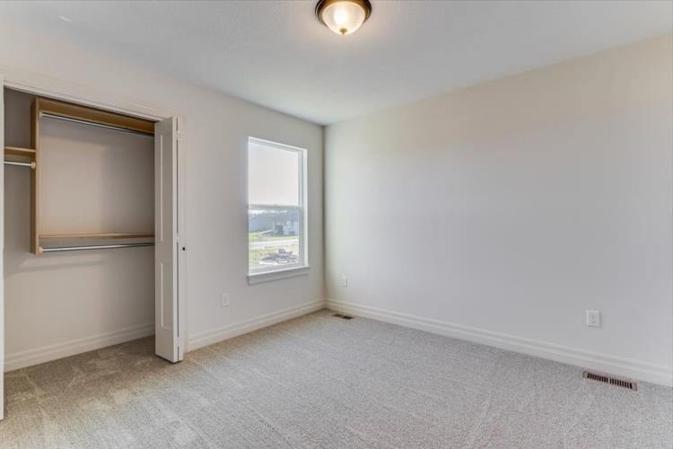 5754 N Edwards Street Wichita KS 67204