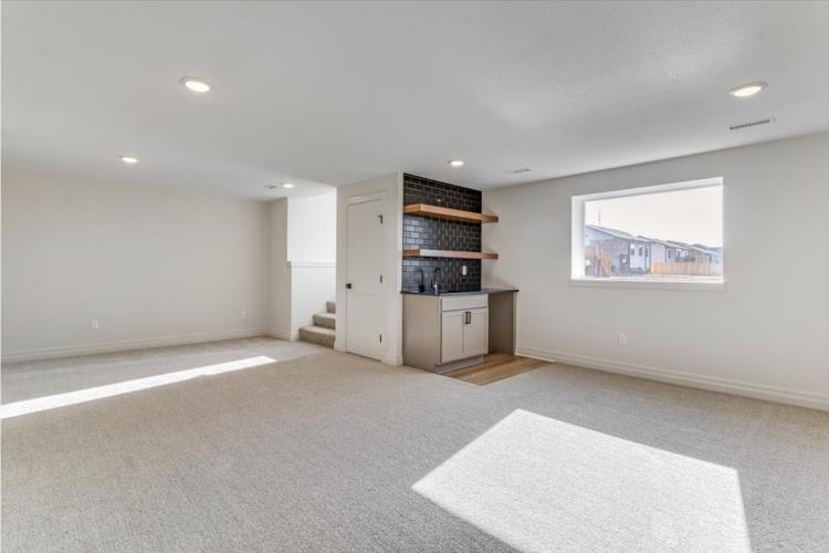 5754 N Edwards Street Wichita KS 67204