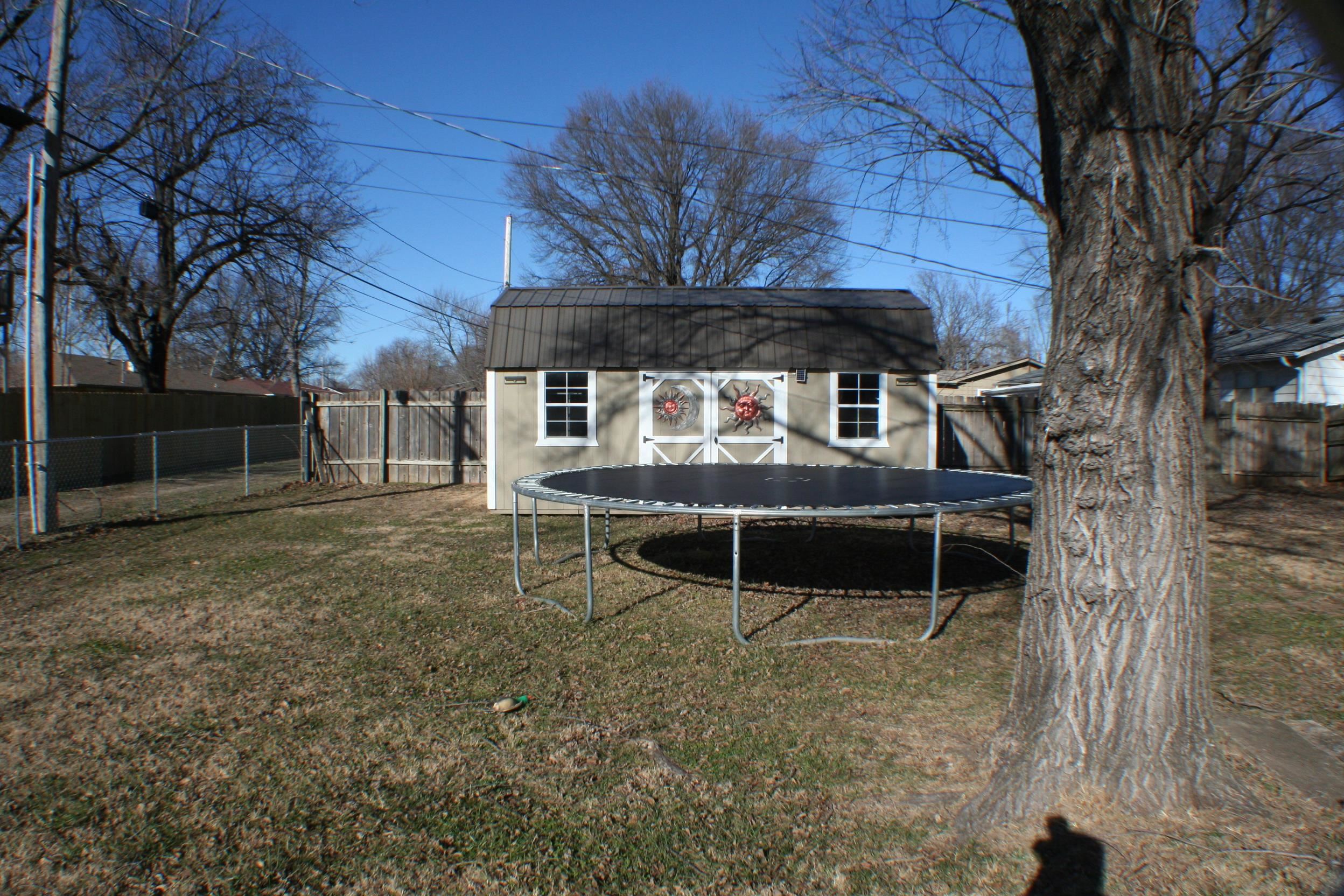 2203 Moyle Street Augusta KS 67010
