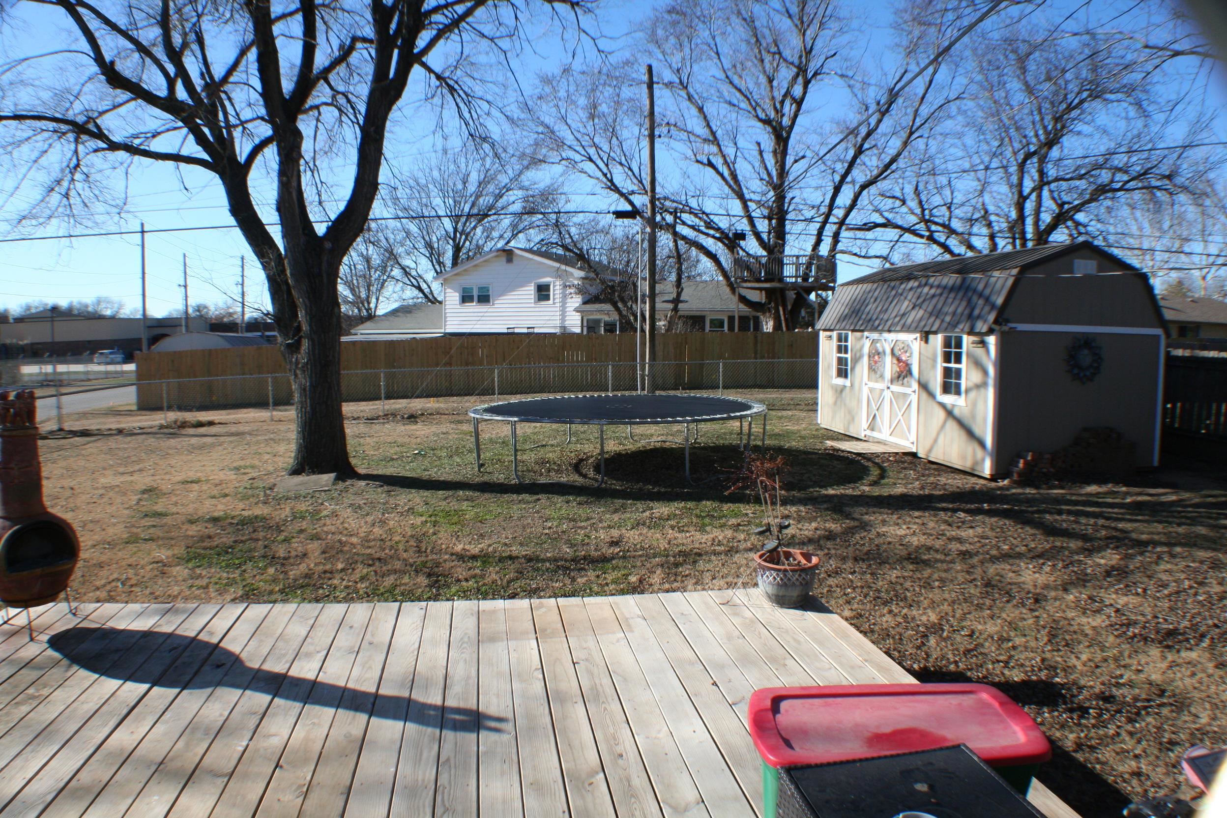 2203 Moyle Street Augusta KS 67010