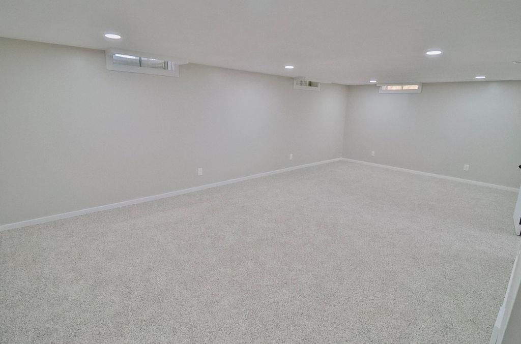 1605 N Illinois Avenue Wichita KS 67203