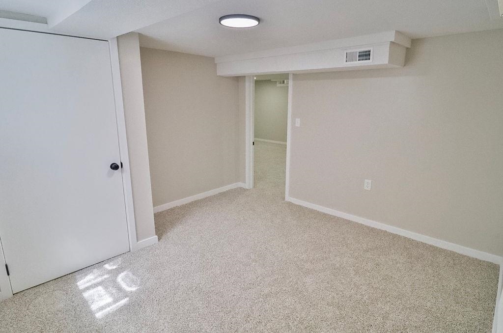 1605 N Illinois Avenue Wichita KS 67203