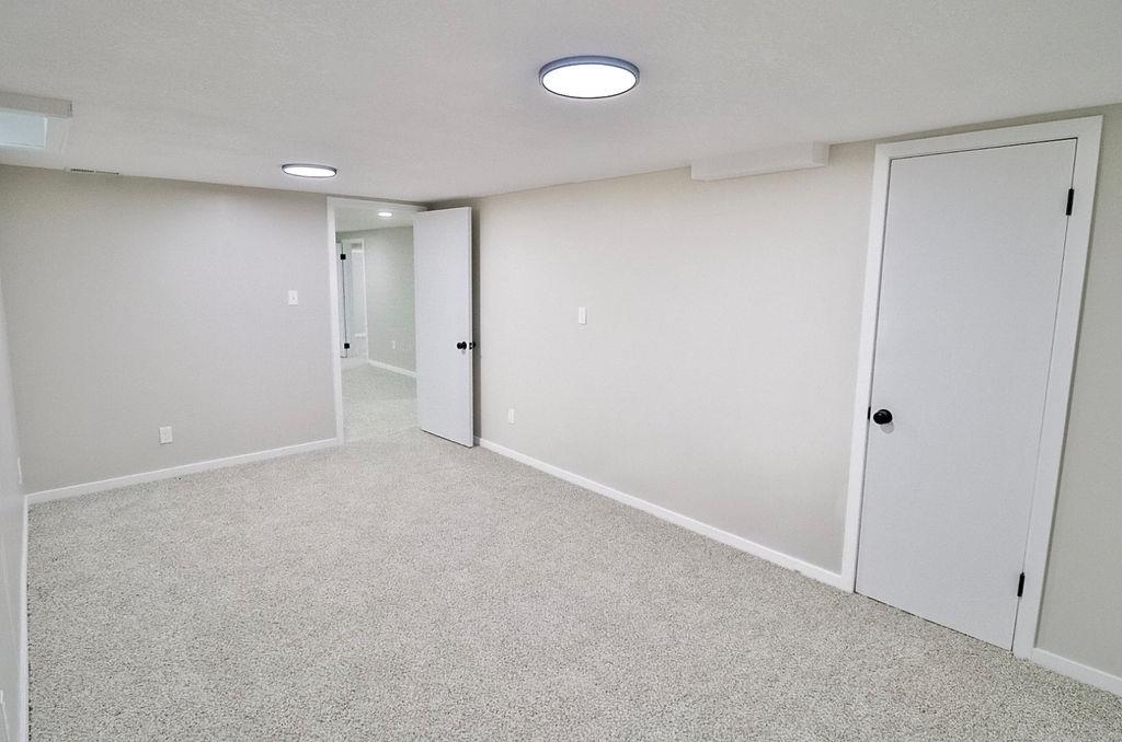 1605 N Illinois Avenue Wichita KS 67203