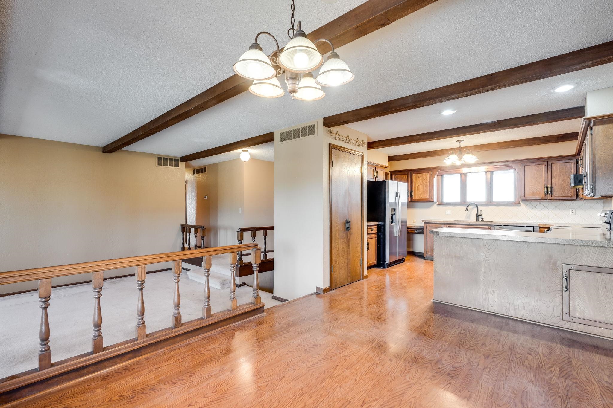 8100 S Hillside Haysville KS 67060