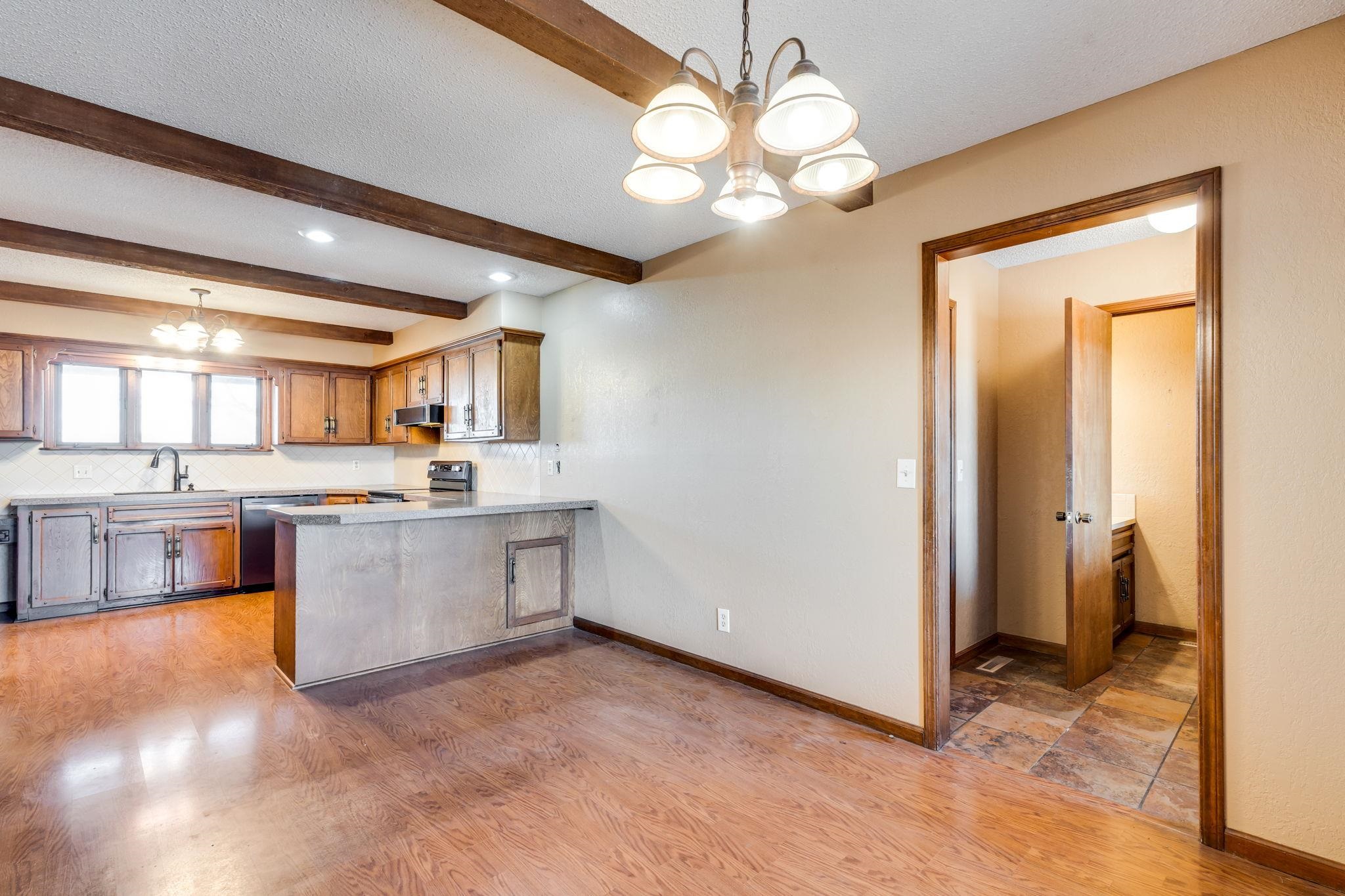 8100 S Hillside Haysville KS 67060