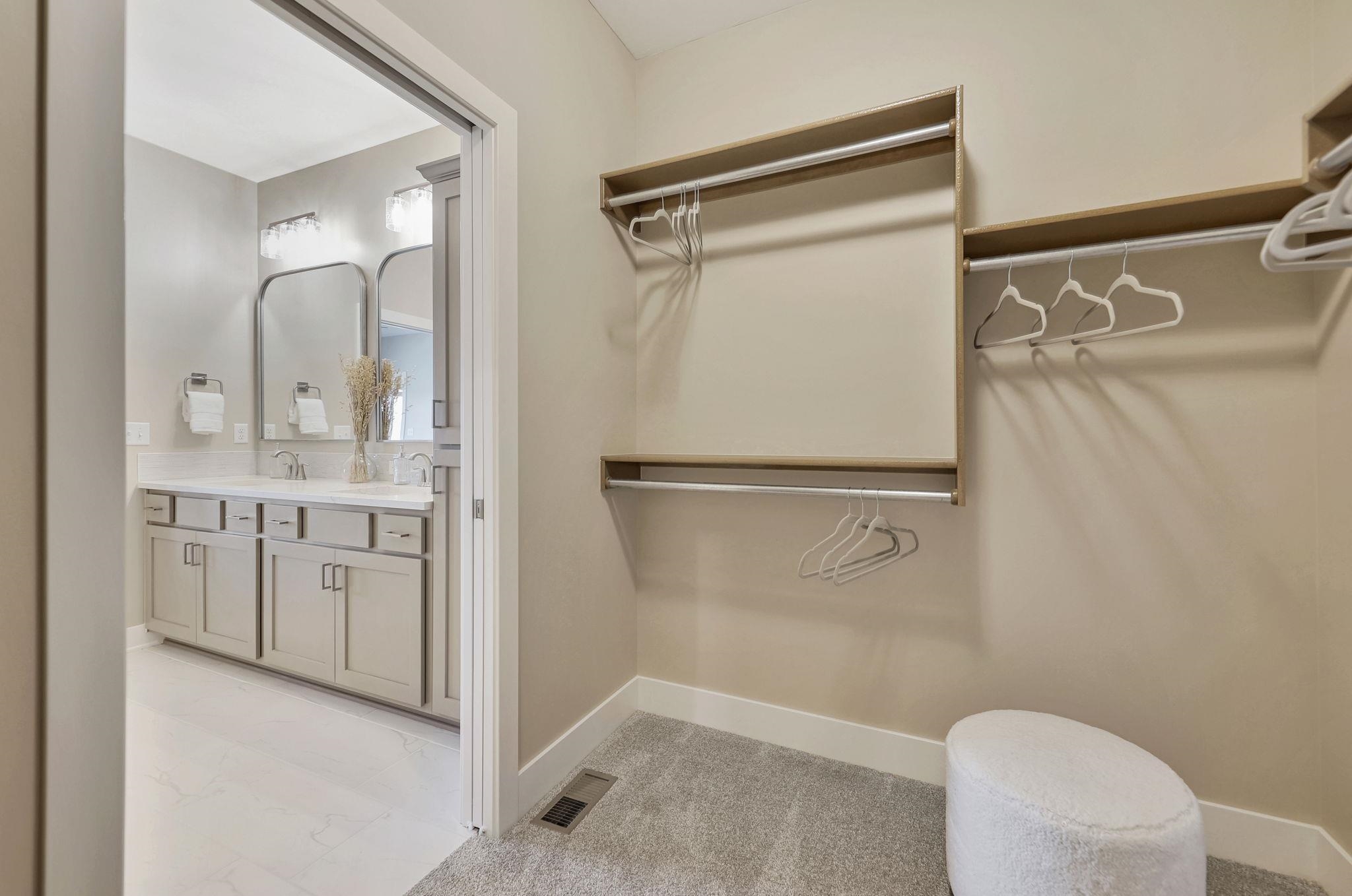 5866 E Central Park Avenue Bel Aire KS 67220