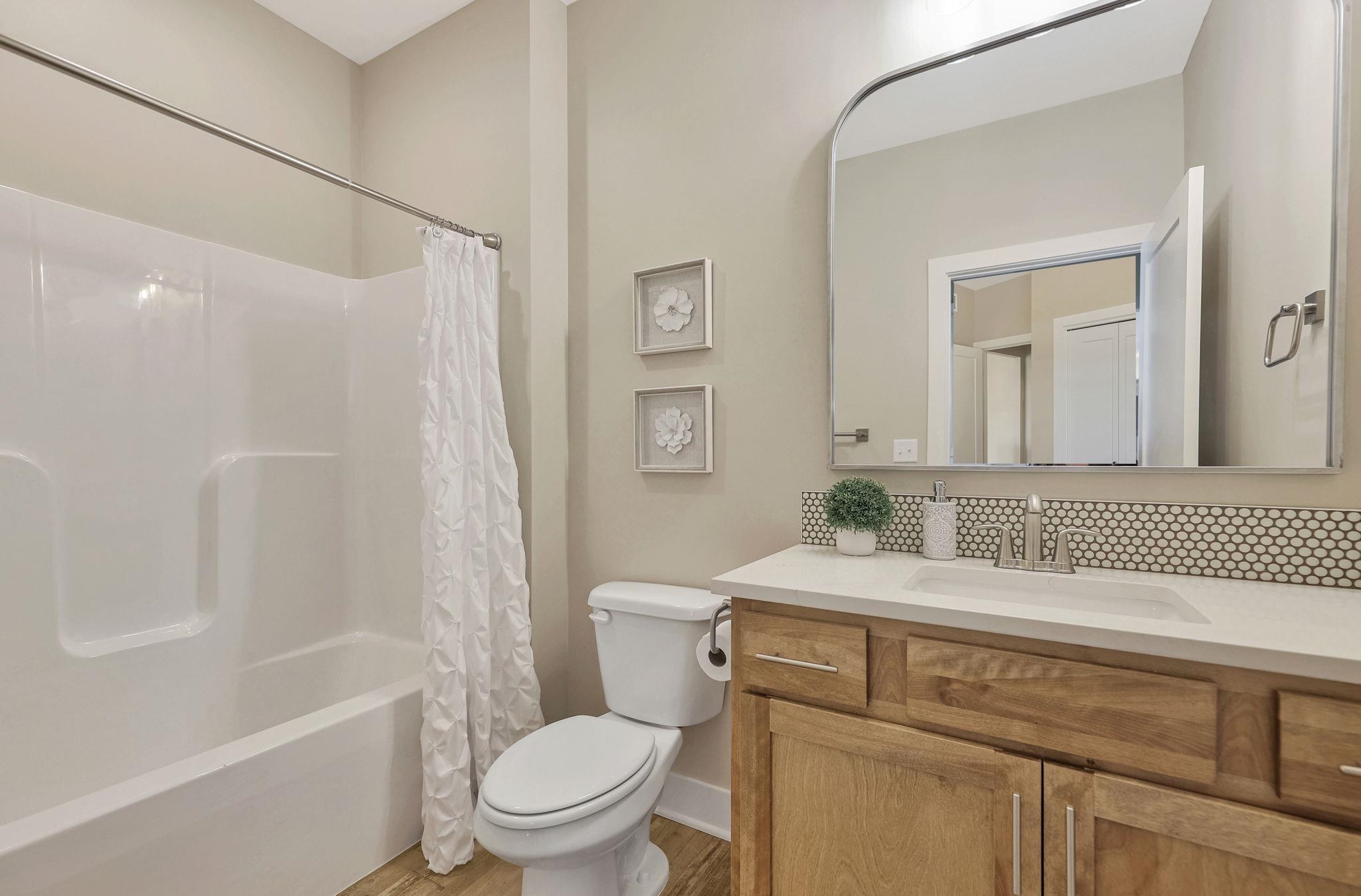 5866 E Central Park Avenue Bel Aire KS 67220