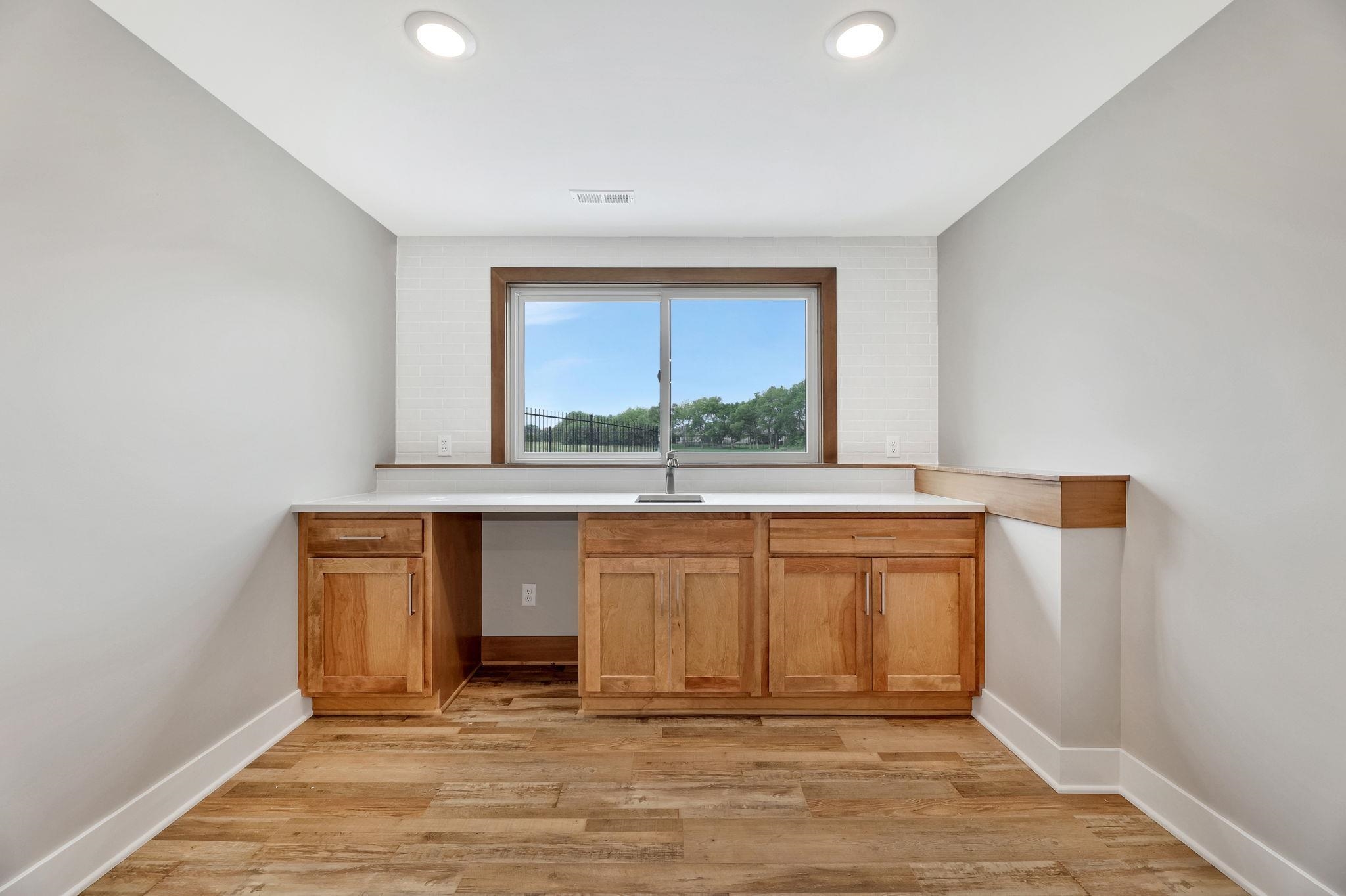 5866 E Central Park Avenue Bel Aire KS 67220