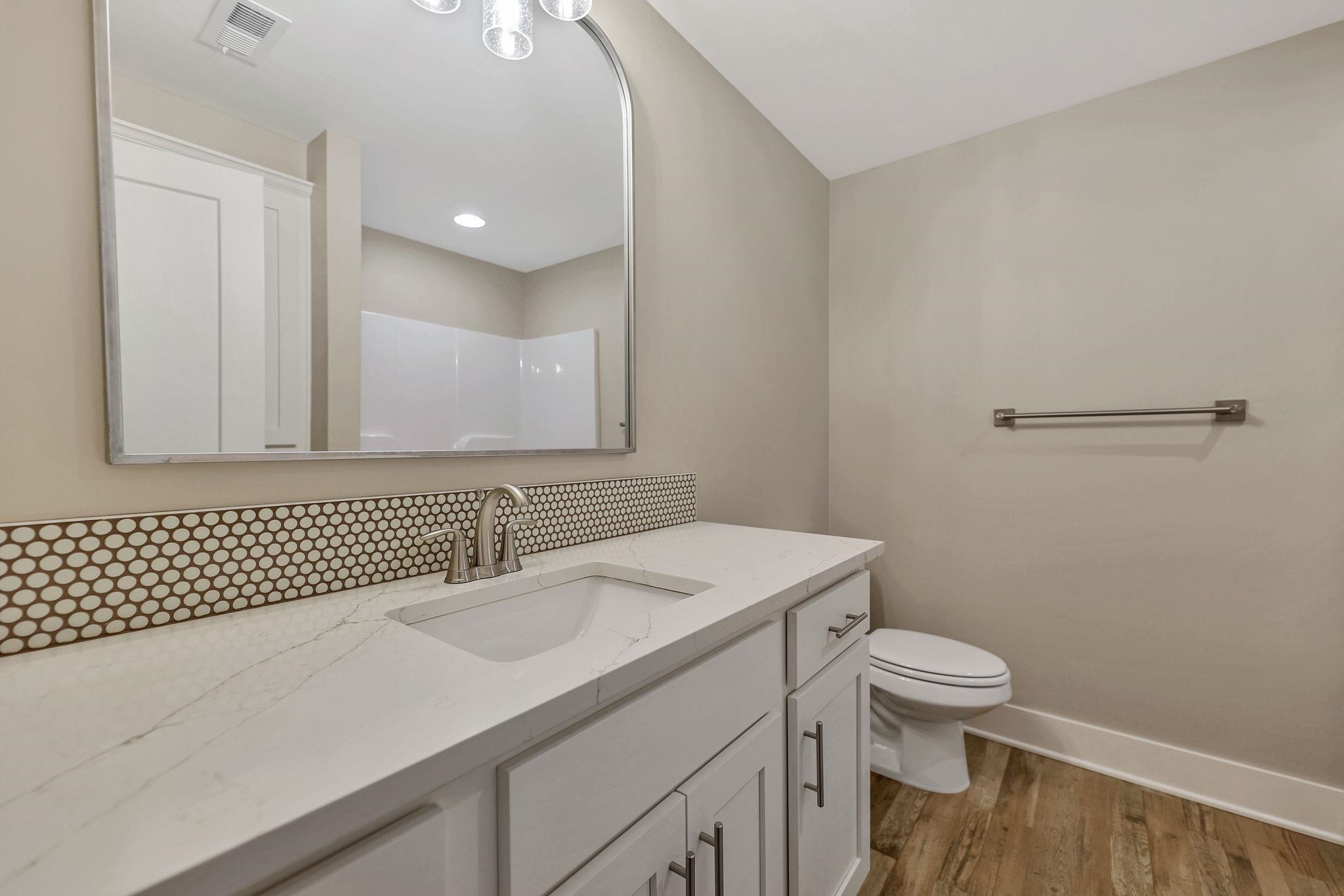 5866 E Central Park Avenue Bel Aire KS 67220