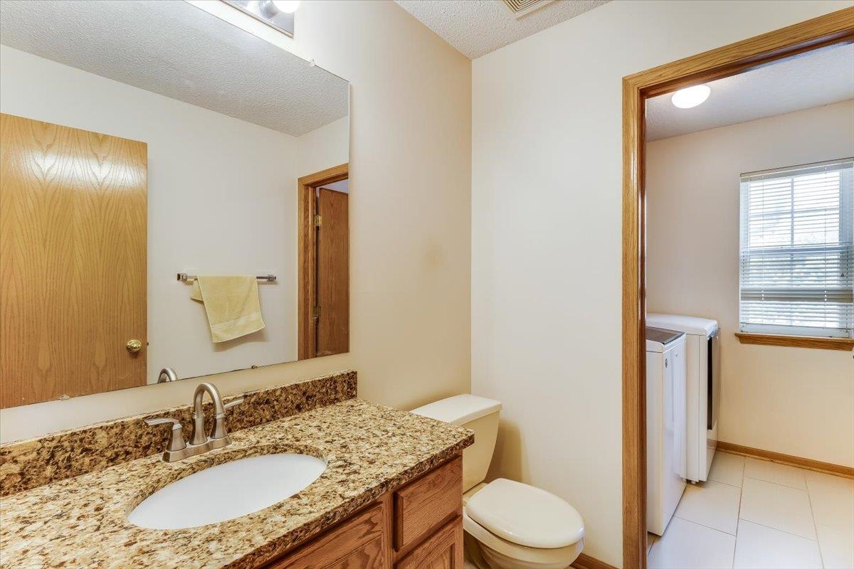 8323 E Champions Court Wichita KS 67226