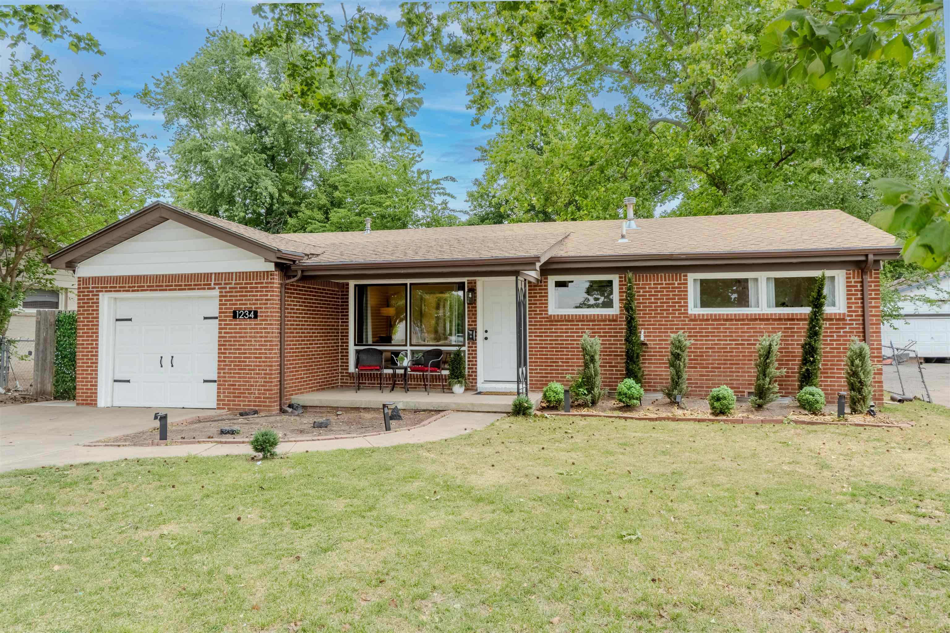 1234 N Buckner Street Derby KS 67037