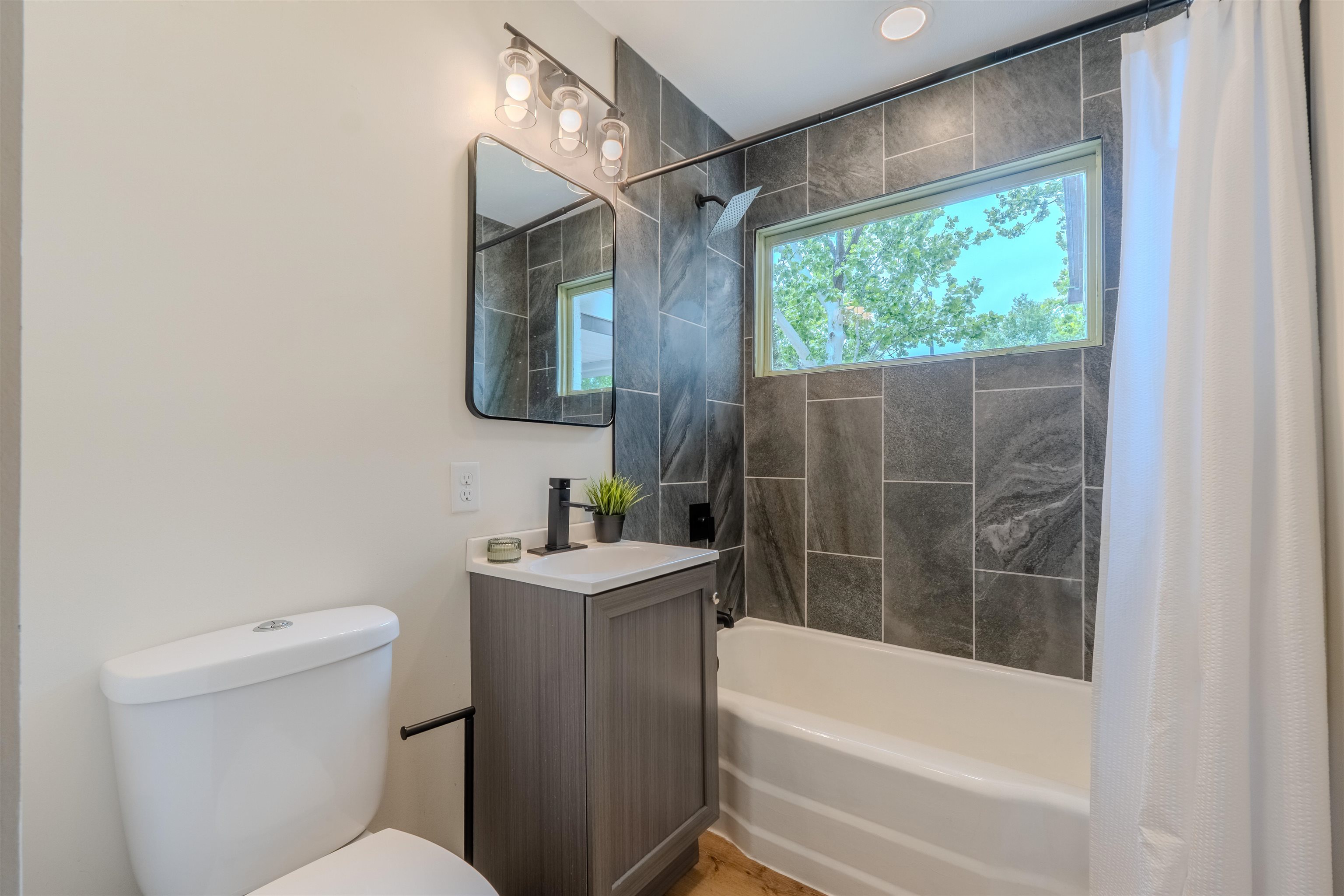 1234 N Buckner Street Derby KS 67037