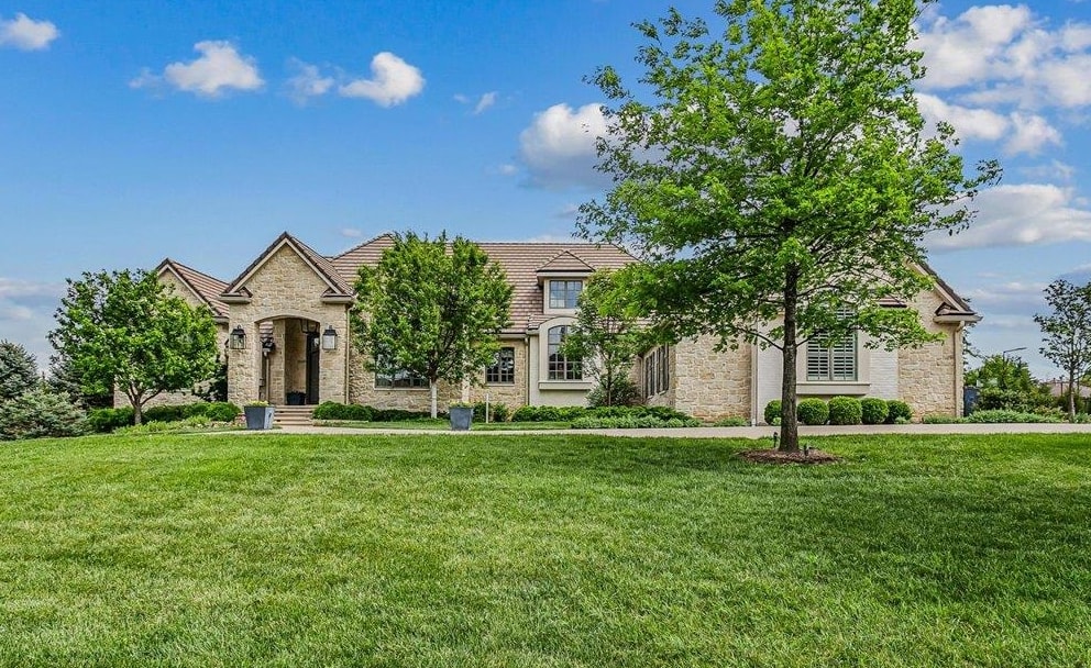 10611 E Forestgate Wichita KS 67206