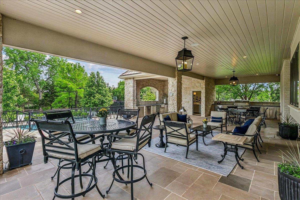 10611 E Forestgate Wichita KS 67206