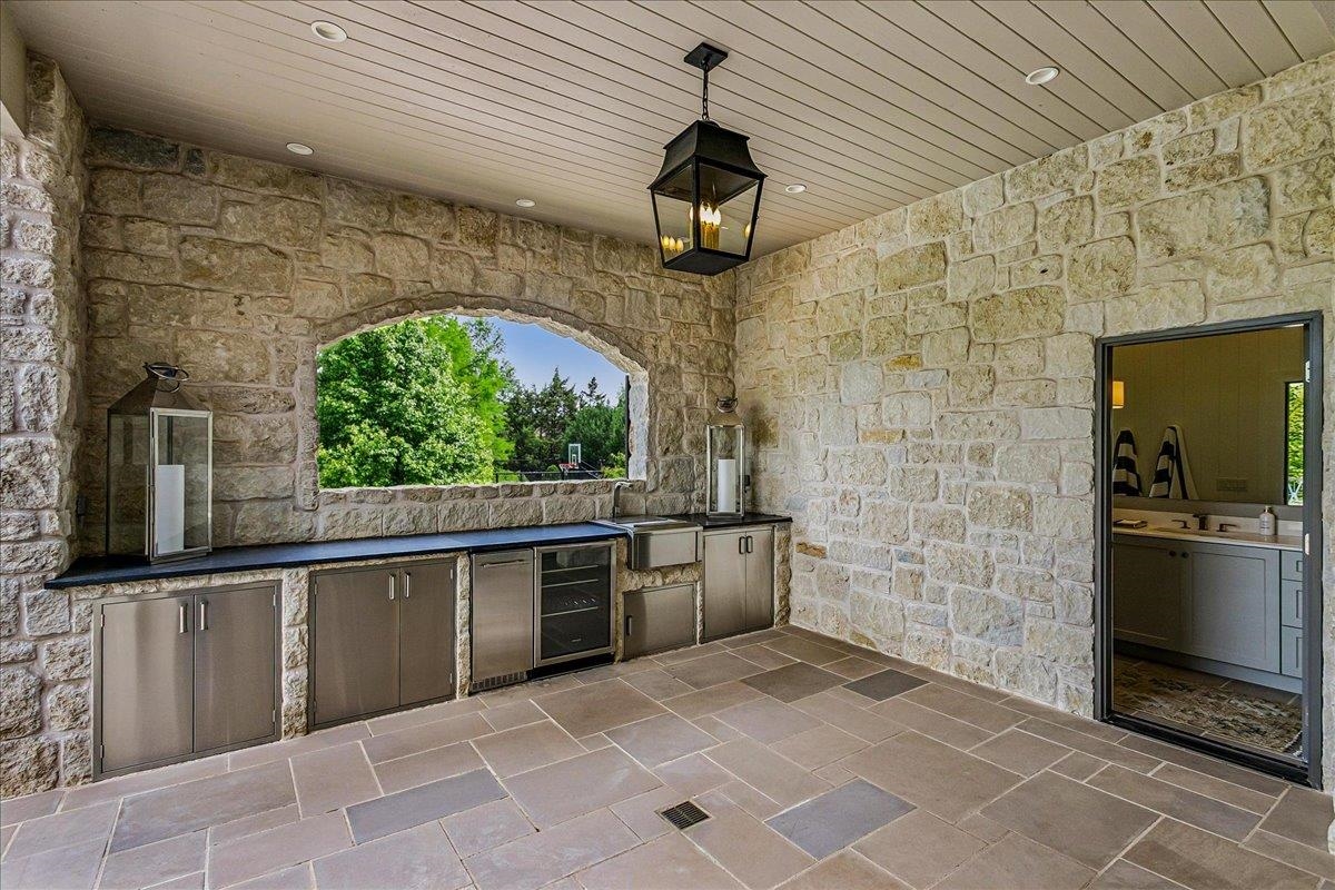 10611 E Forestgate Wichita KS 67206