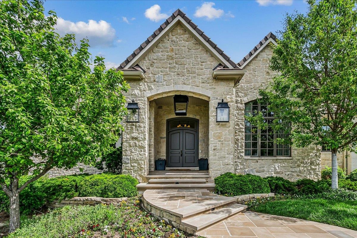 10611 E Forestgate Wichita KS 67206