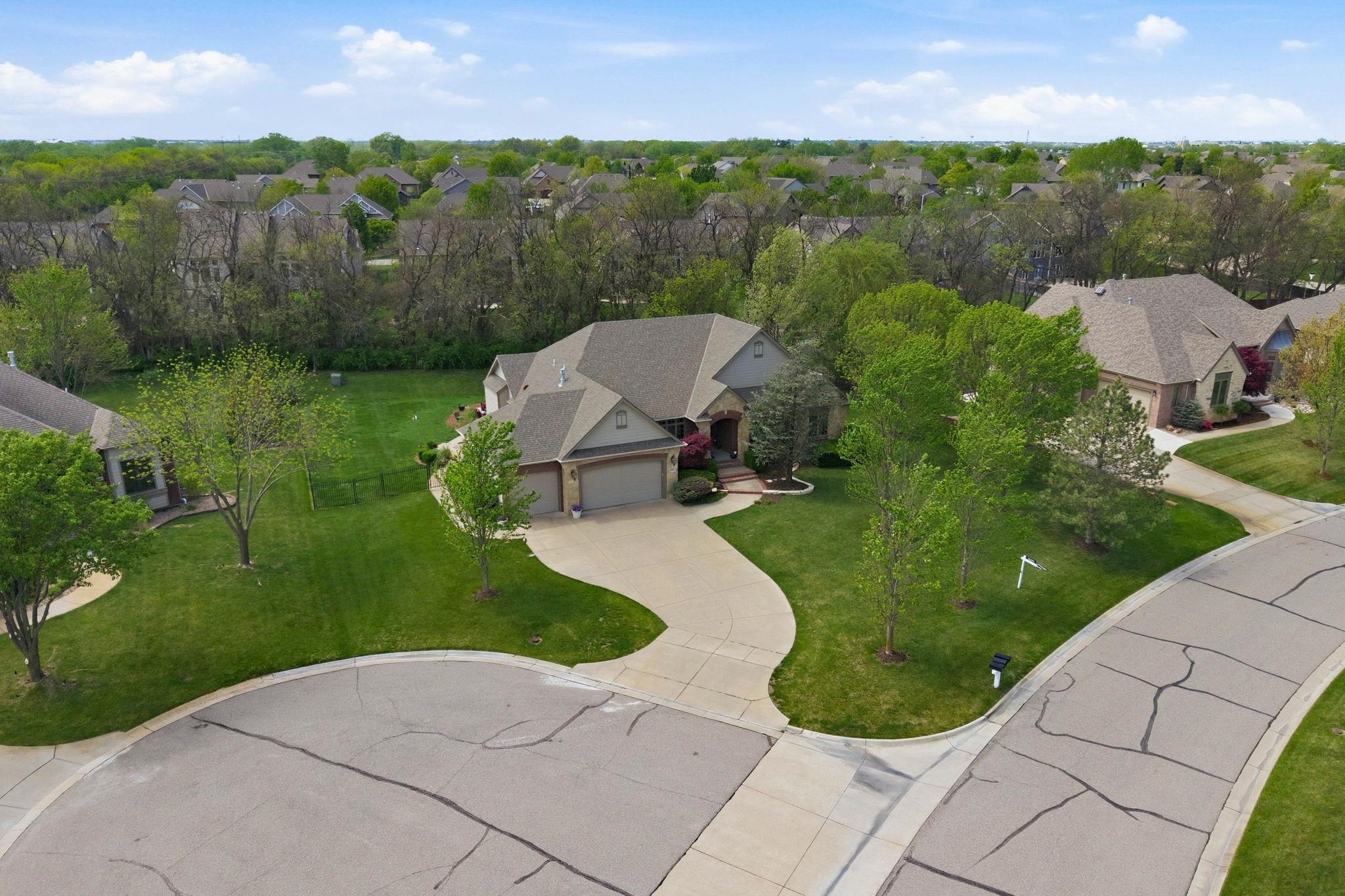 1809 N Glen Wood Circle Wichita KS 67230