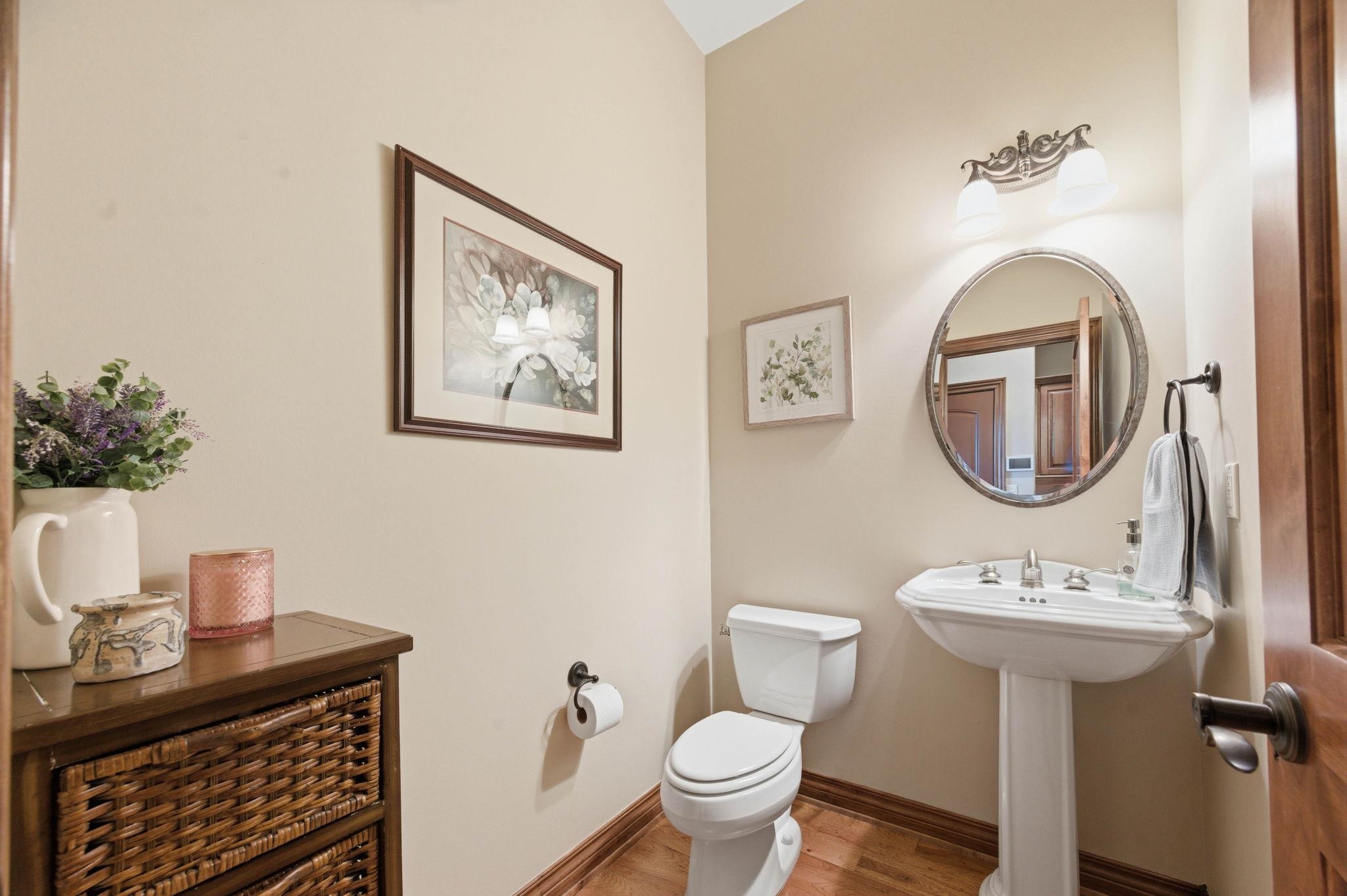 1809 N Glen Wood Circle Wichita KS 67230