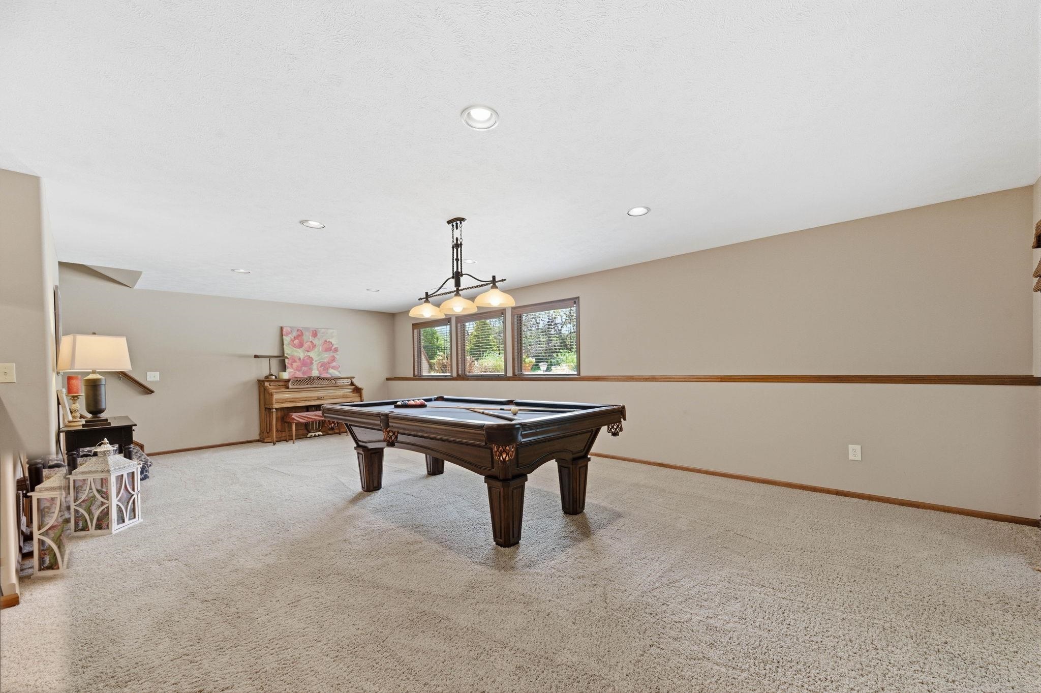 1809 N Glen Wood Circle Wichita KS 67230