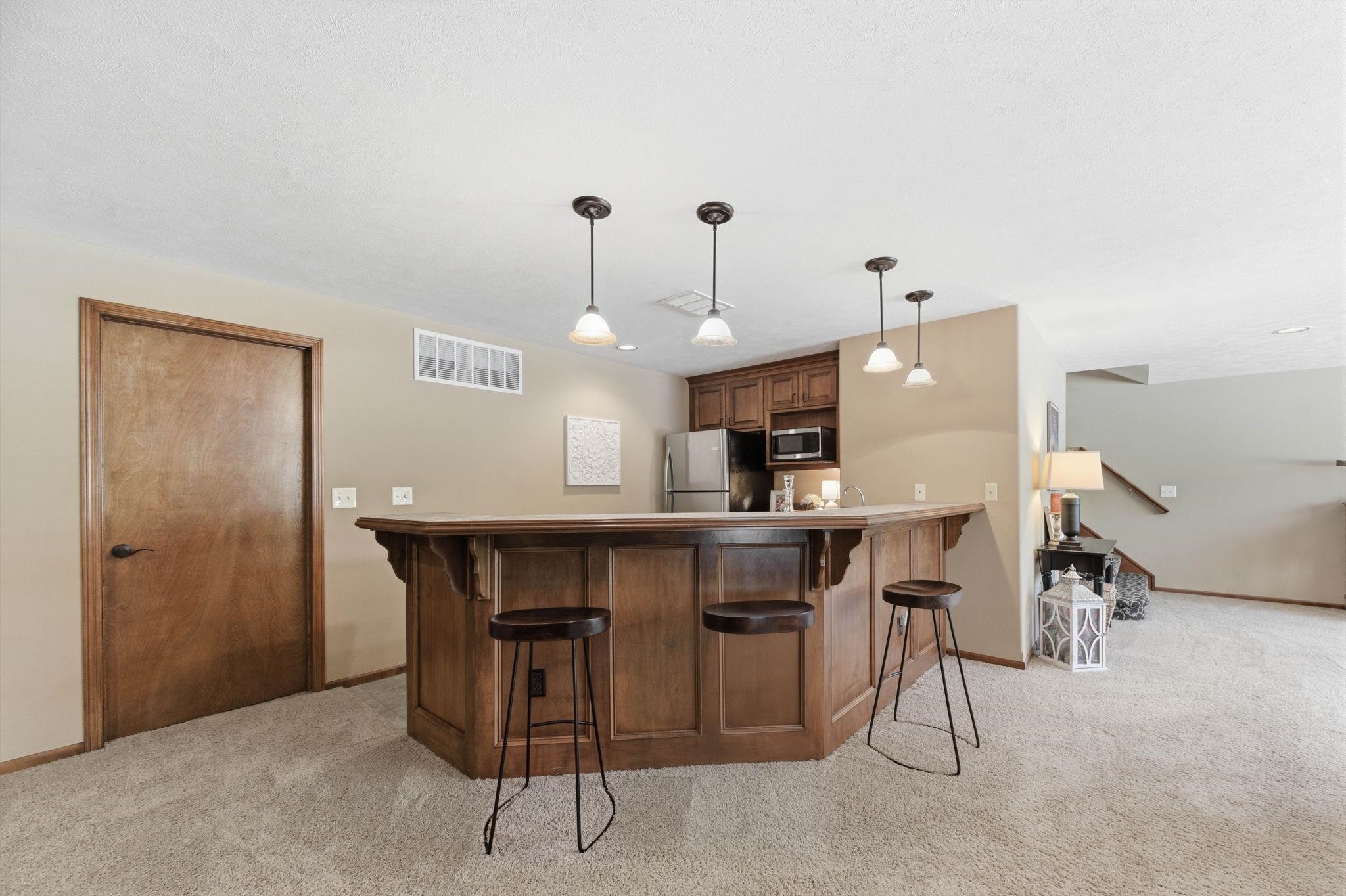 1809 N Glen Wood Circle Wichita KS 67230