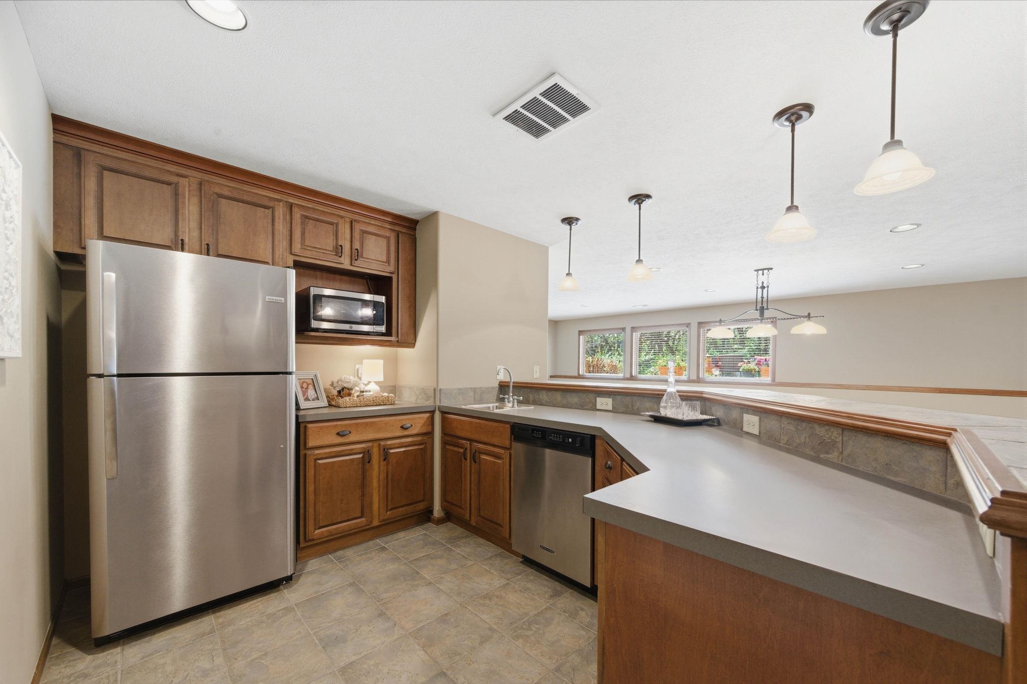 1809 N Glen Wood Circle Wichita KS 67230