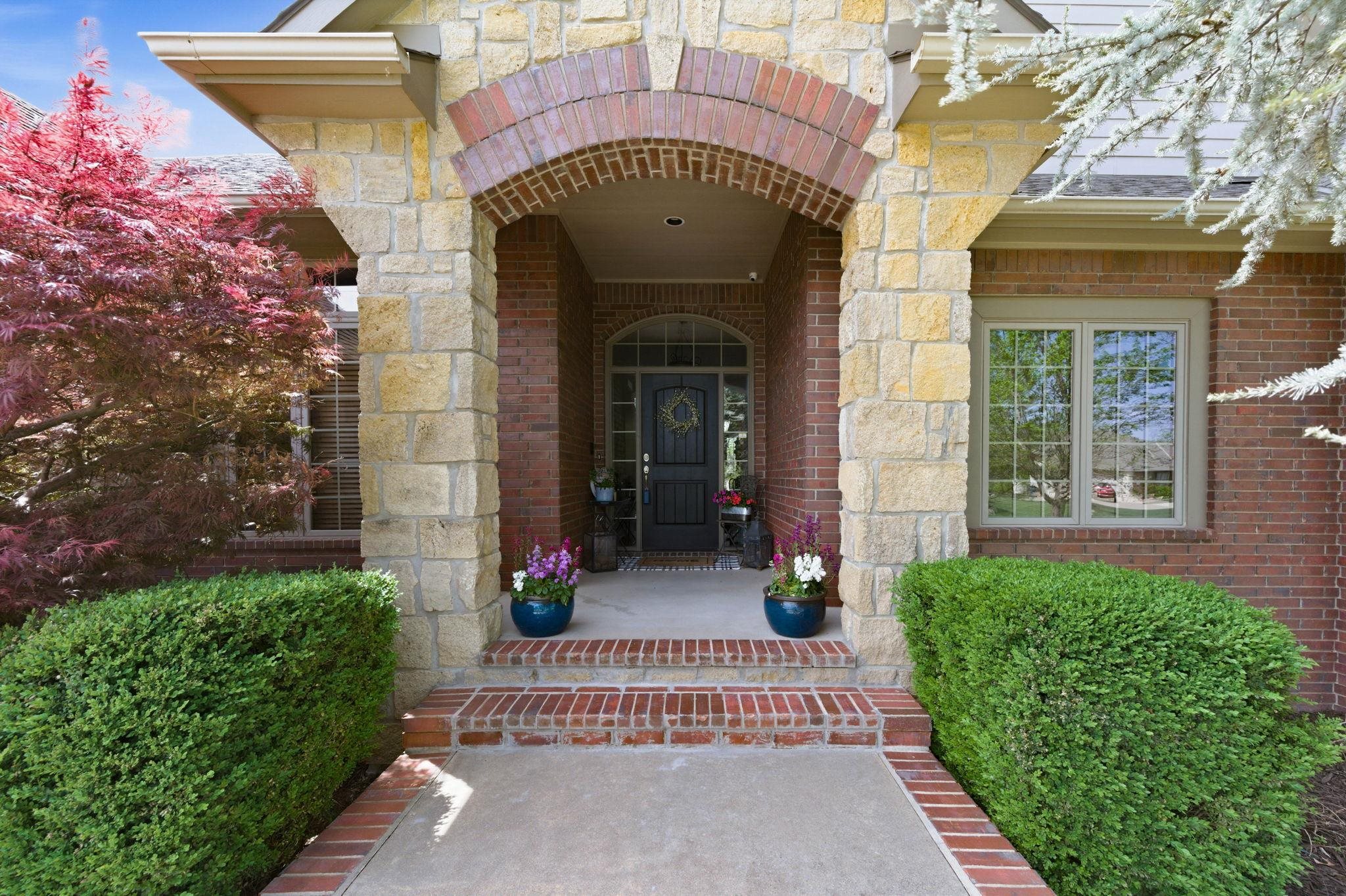 1809 N Glen Wood Circle Wichita KS 67230