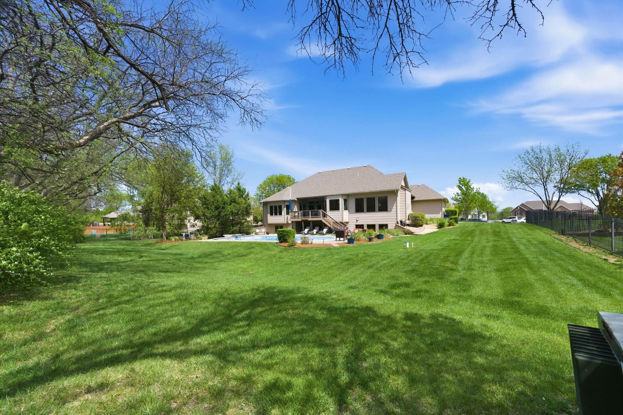 1809 N Glen Wood Circle Wichita KS 67230