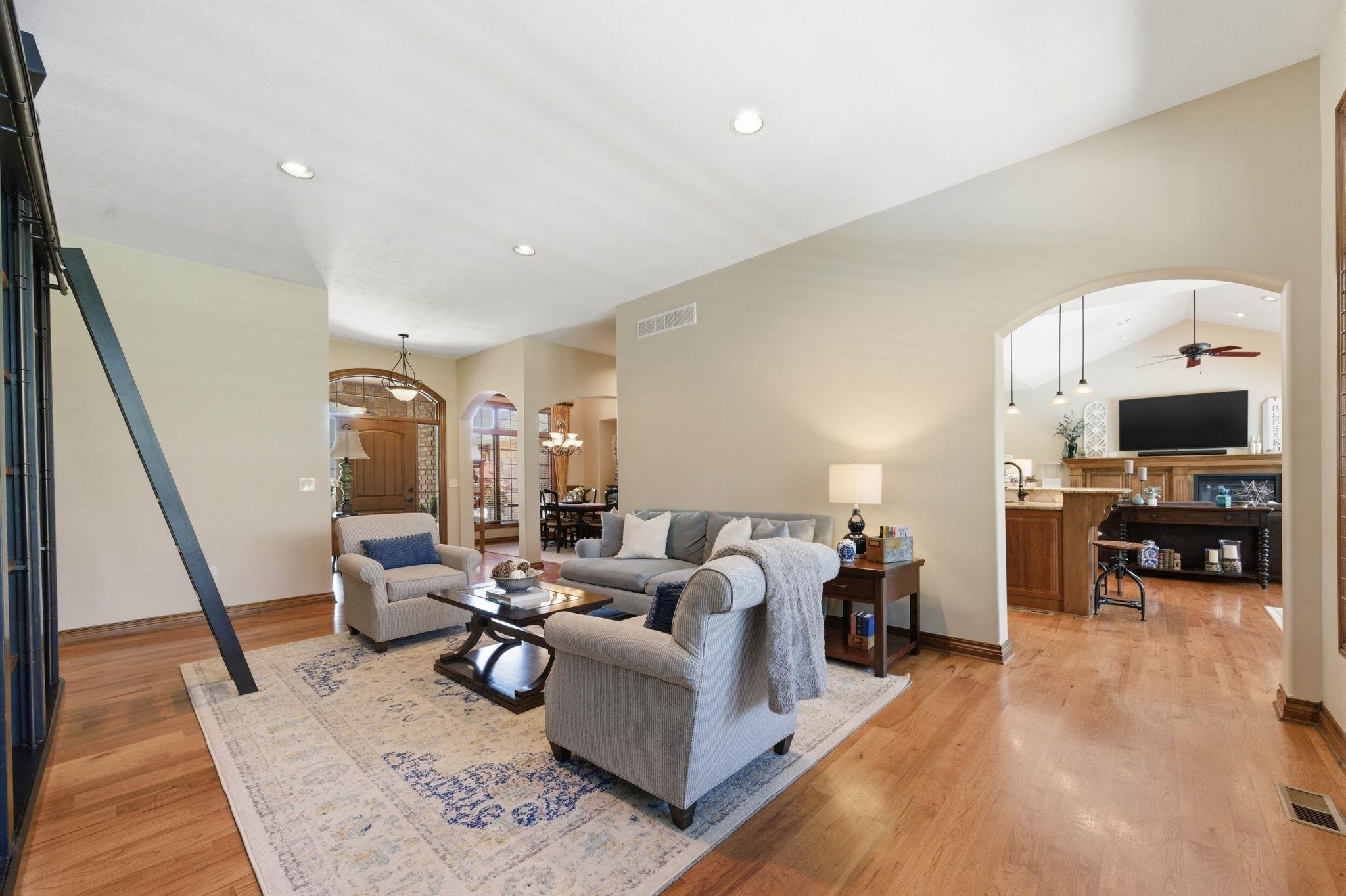 1809 N Glen Wood Circle Wichita KS 67230